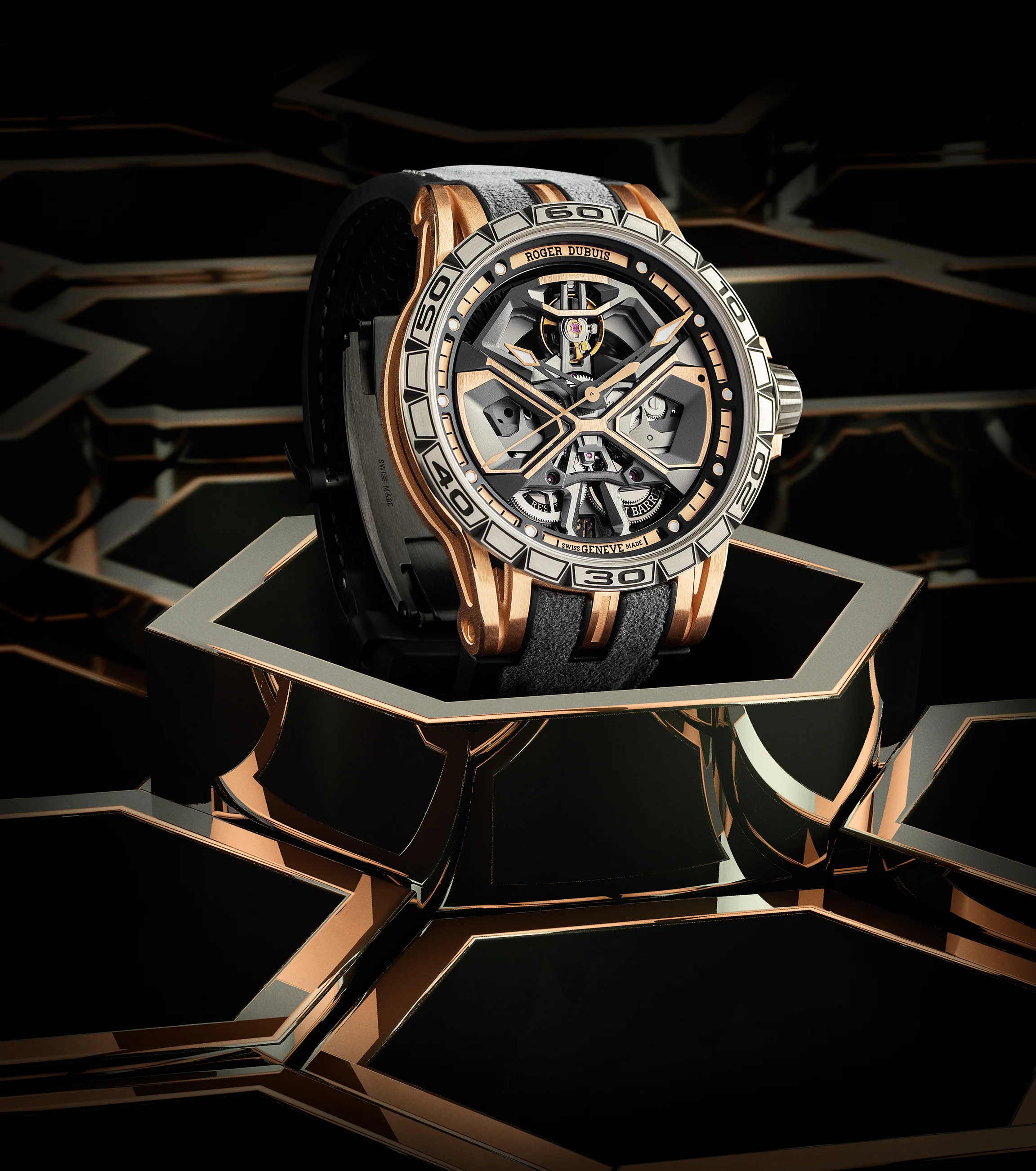 Excalibur Huracan steel and gold on honeycomb structure.jpg
