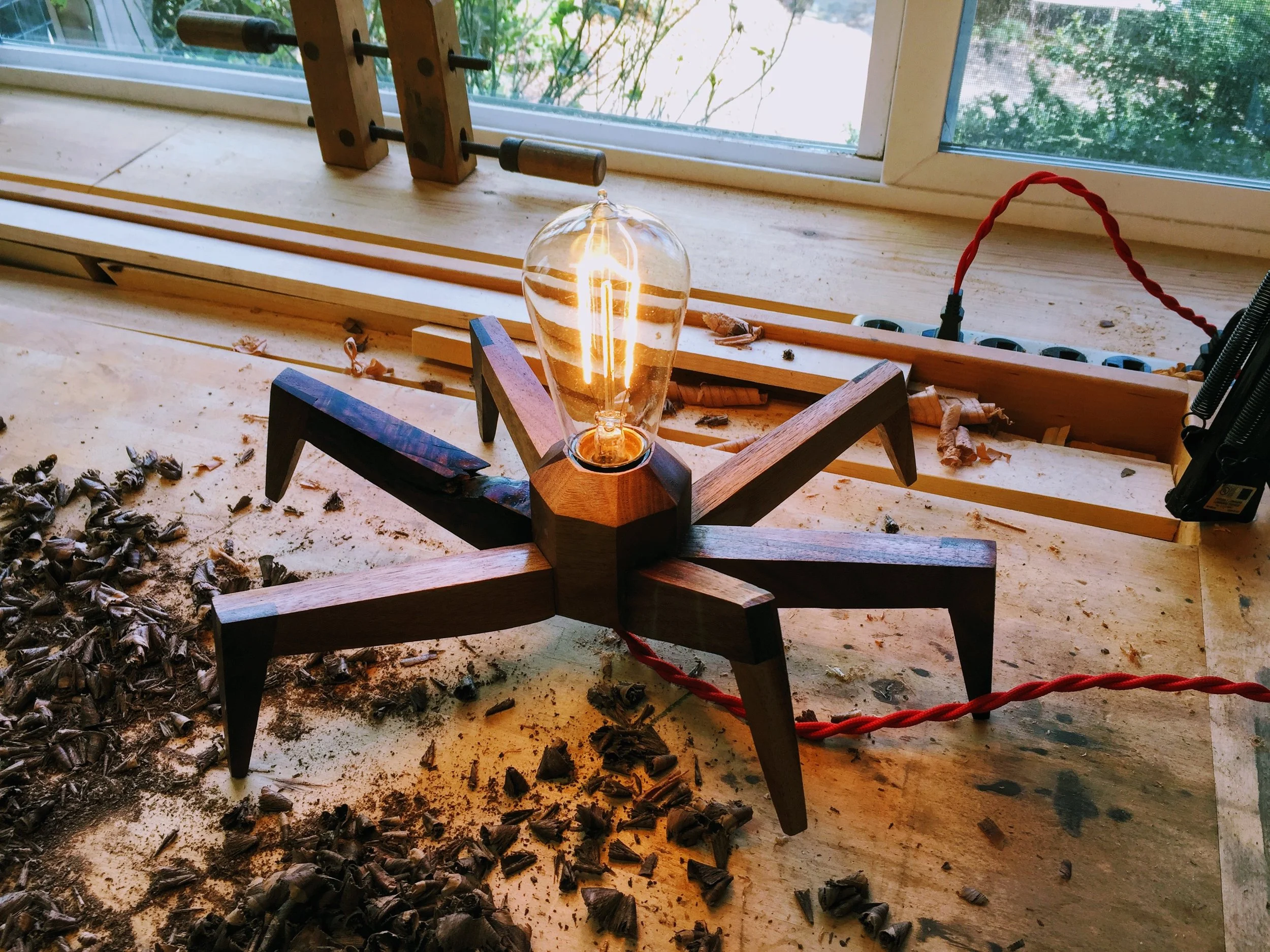 desk lamp