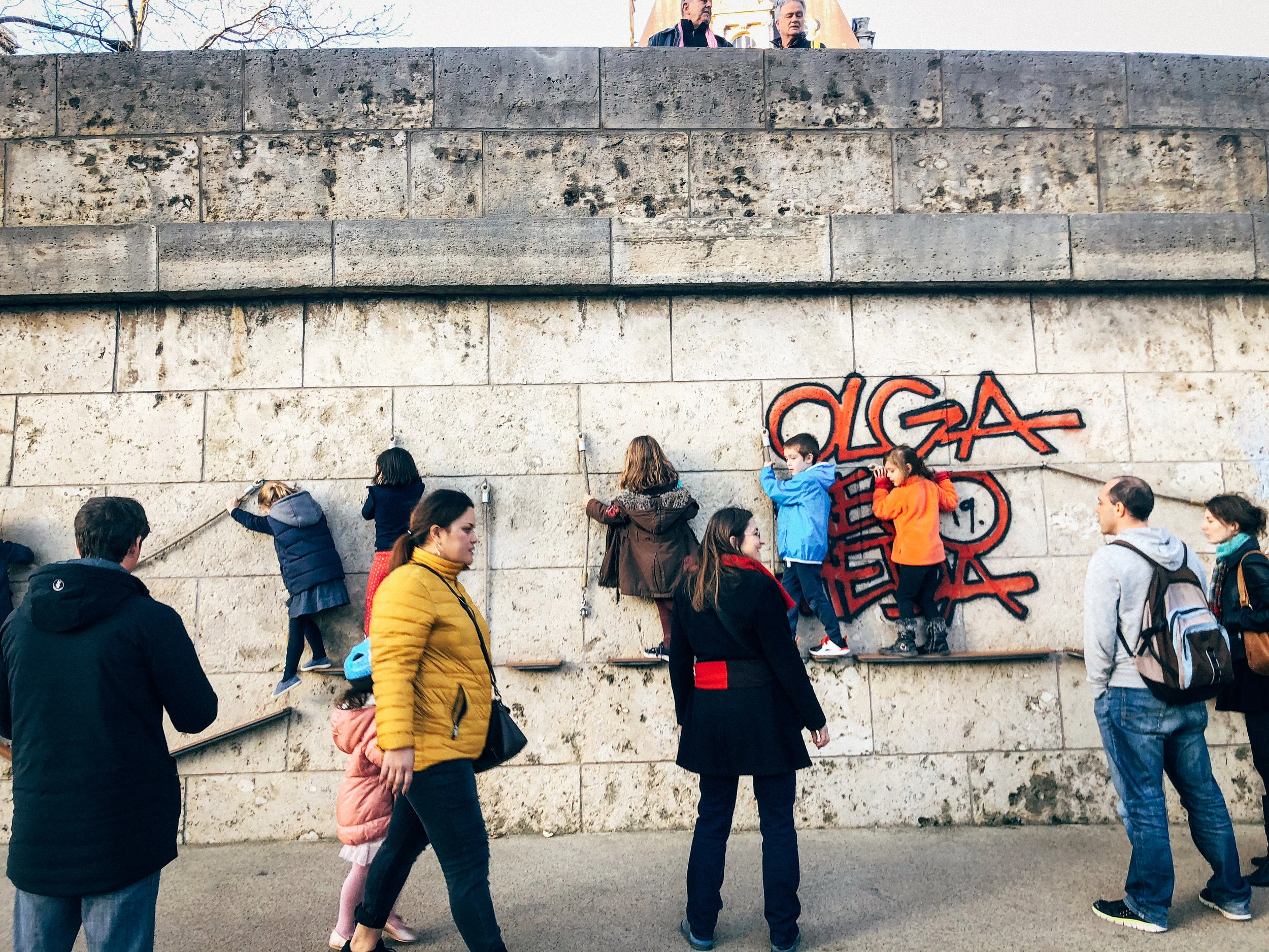 wouter-du-toit-paris-seine-walk.jpg