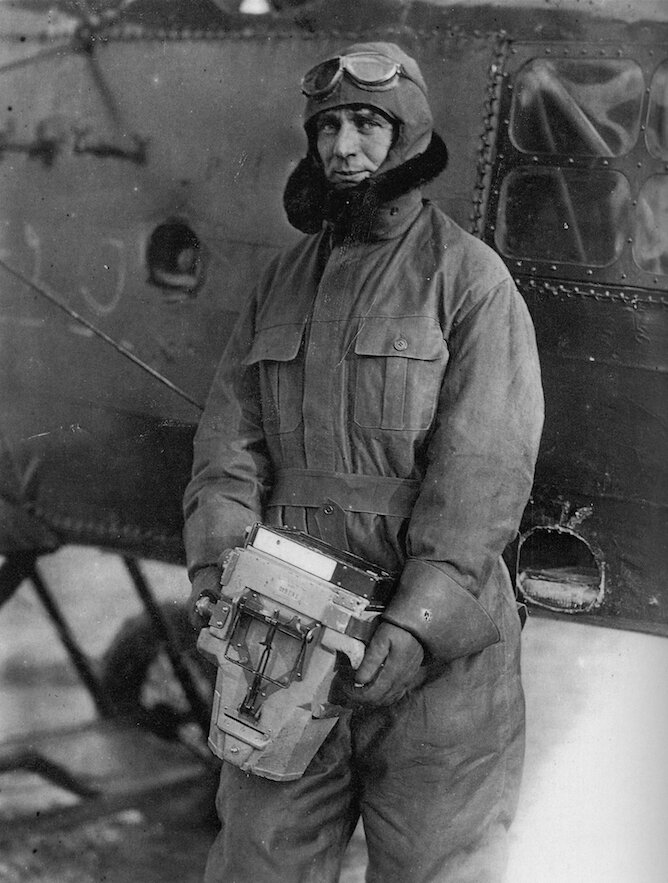 Captain Edward Steichen and camera, 1918.