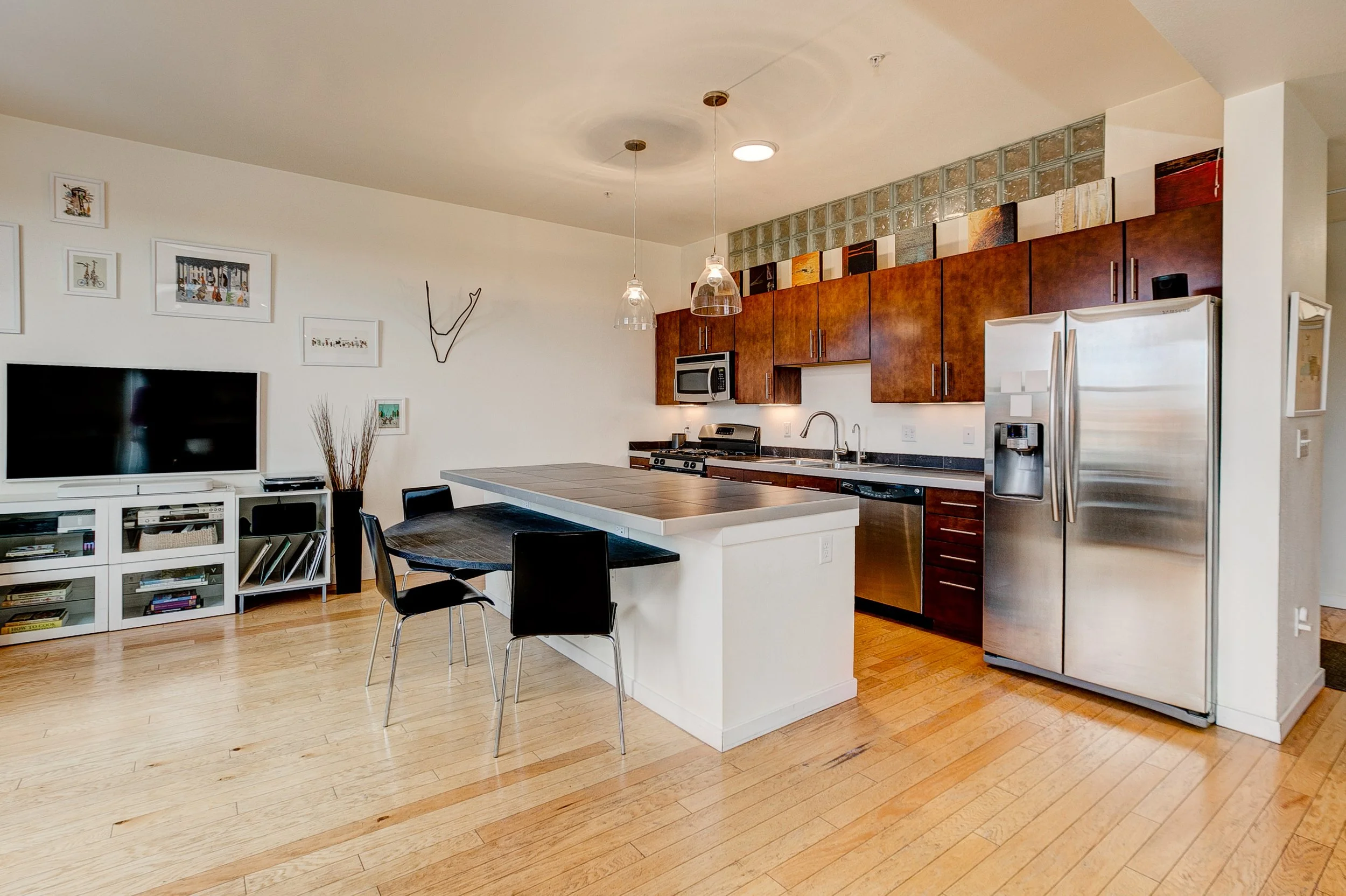 204MapleUnit308-104.jpg