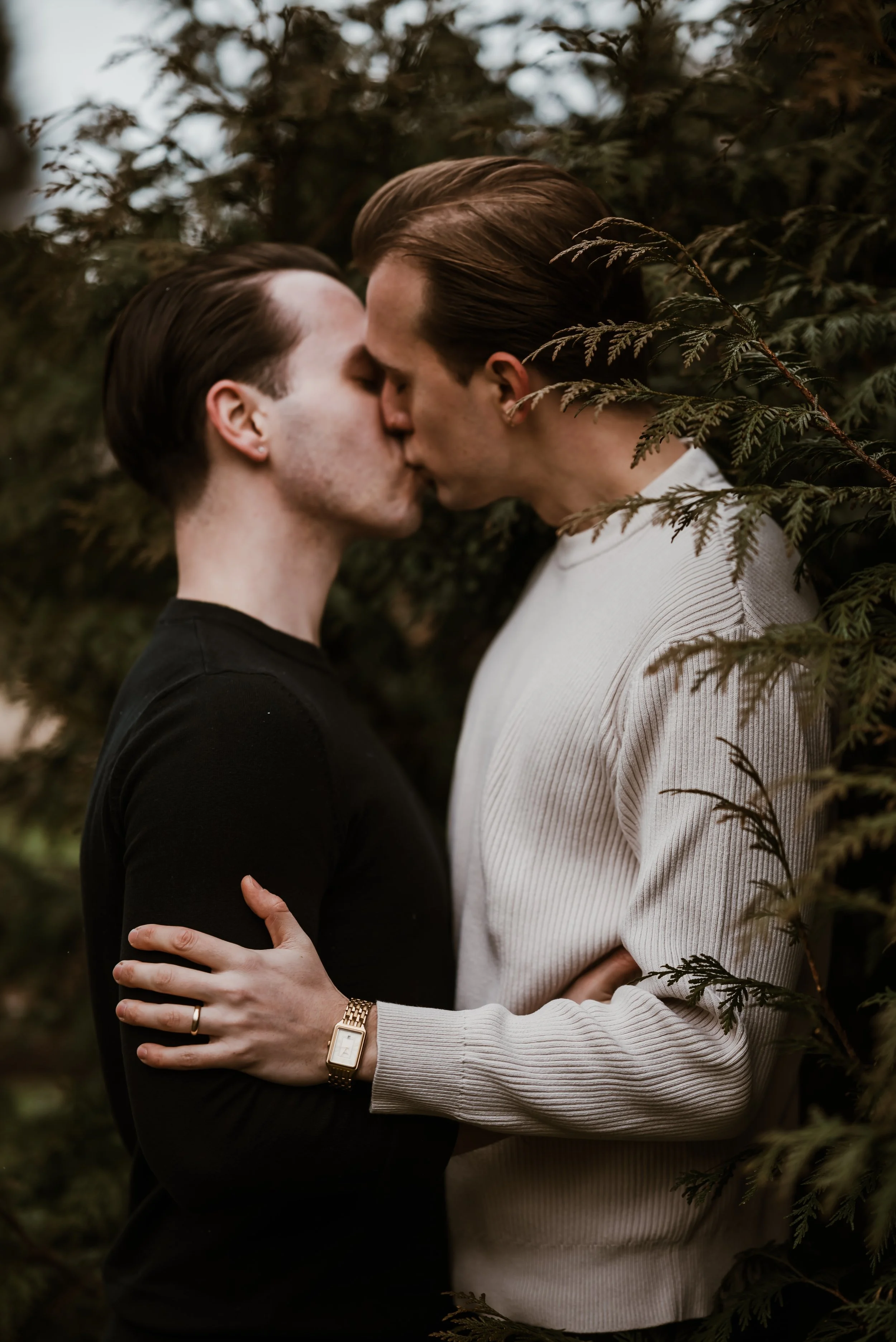 Engagement! Ty + Evan [Niagara Parks Botanical Gardens]