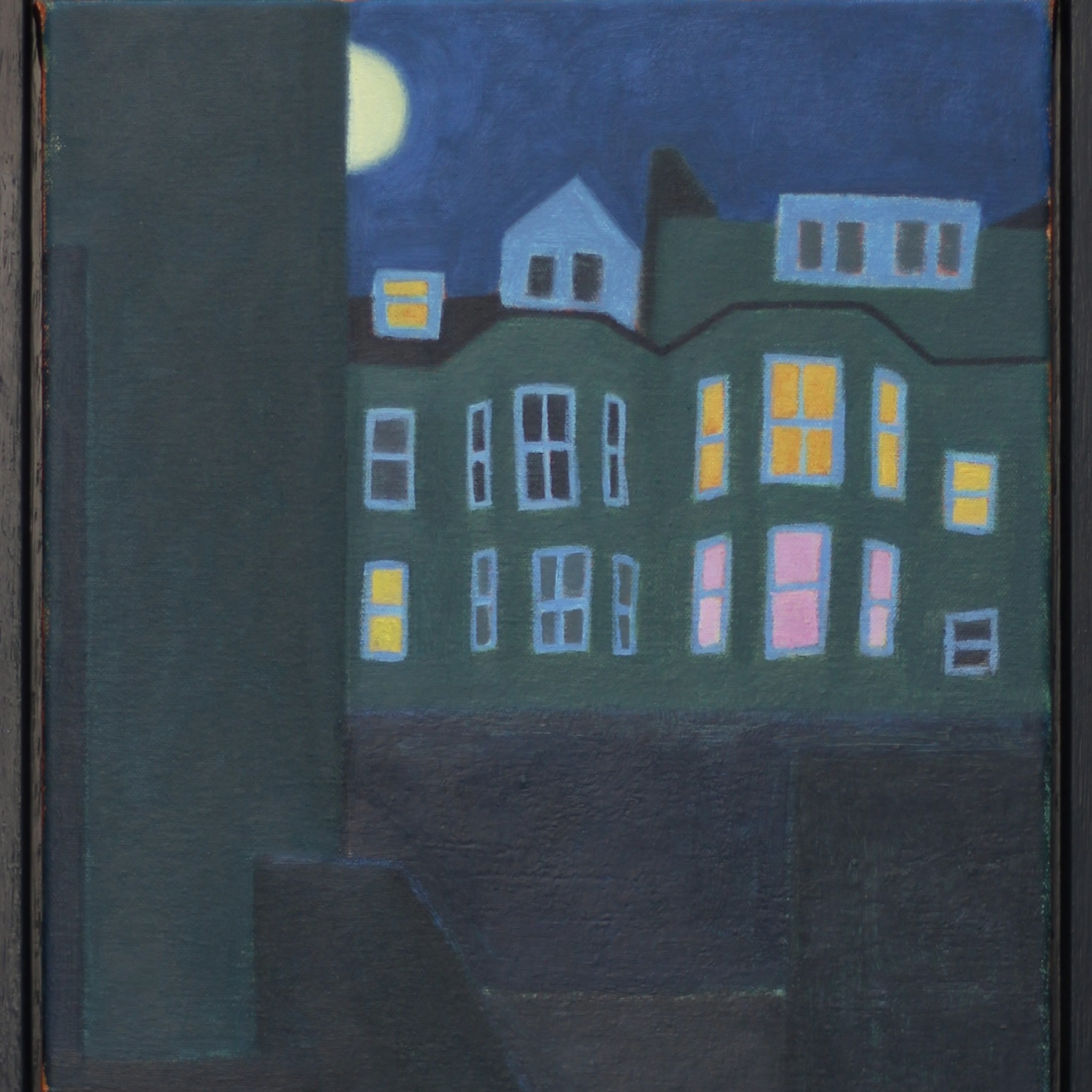 half full moon detail.png