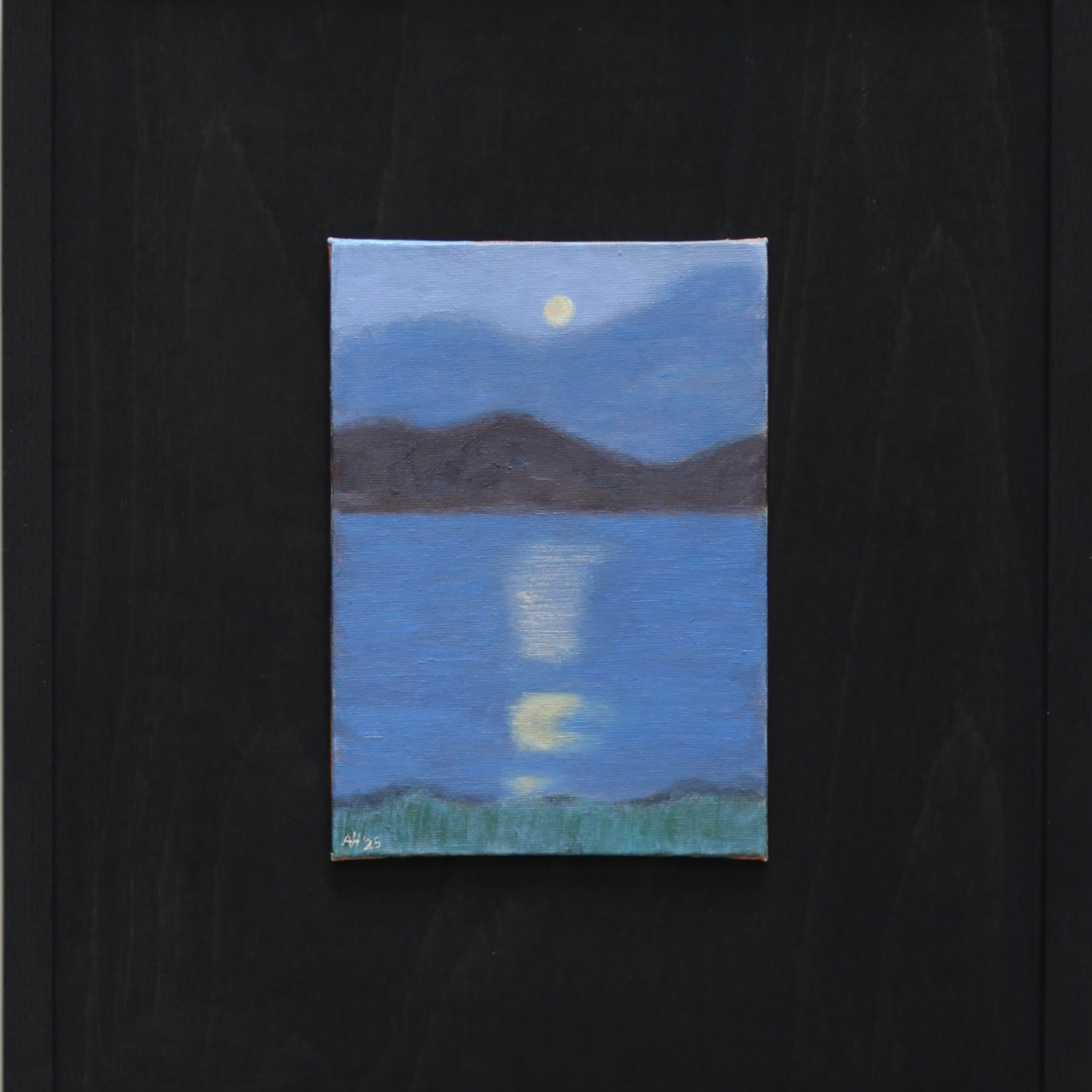 moon on loch detail.png