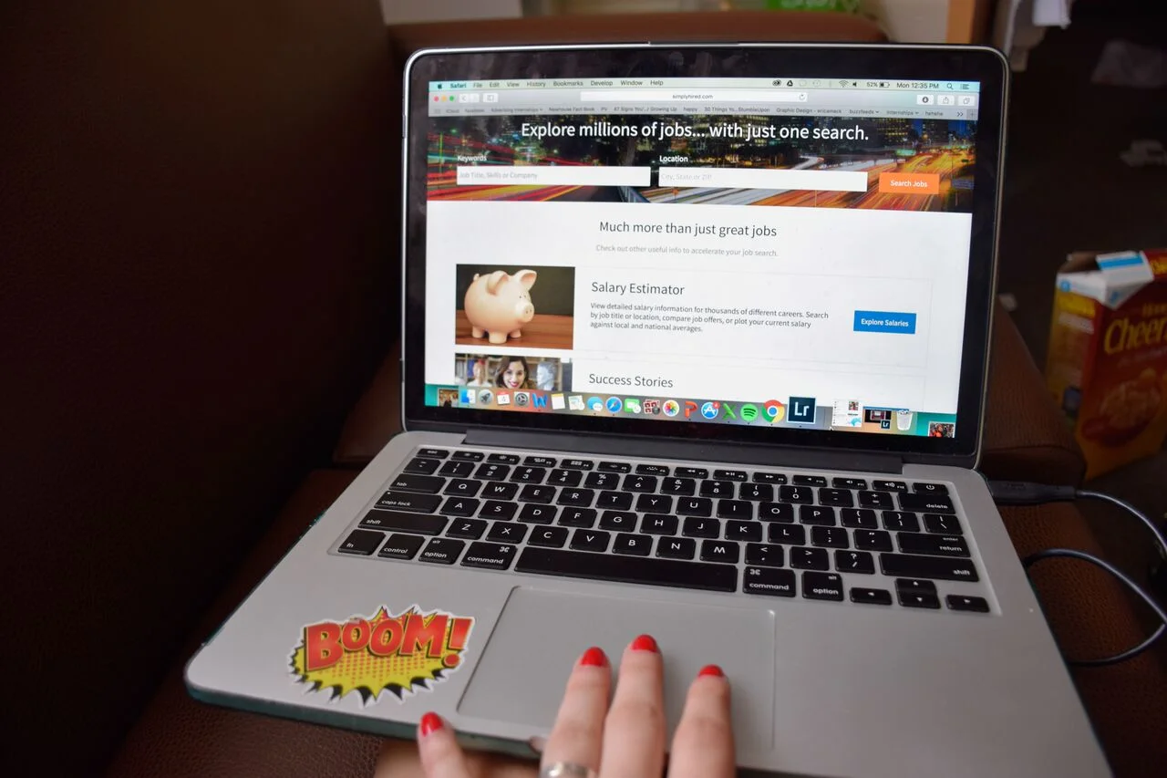 How to Accept That Your Partner is Graduating... And You're Not