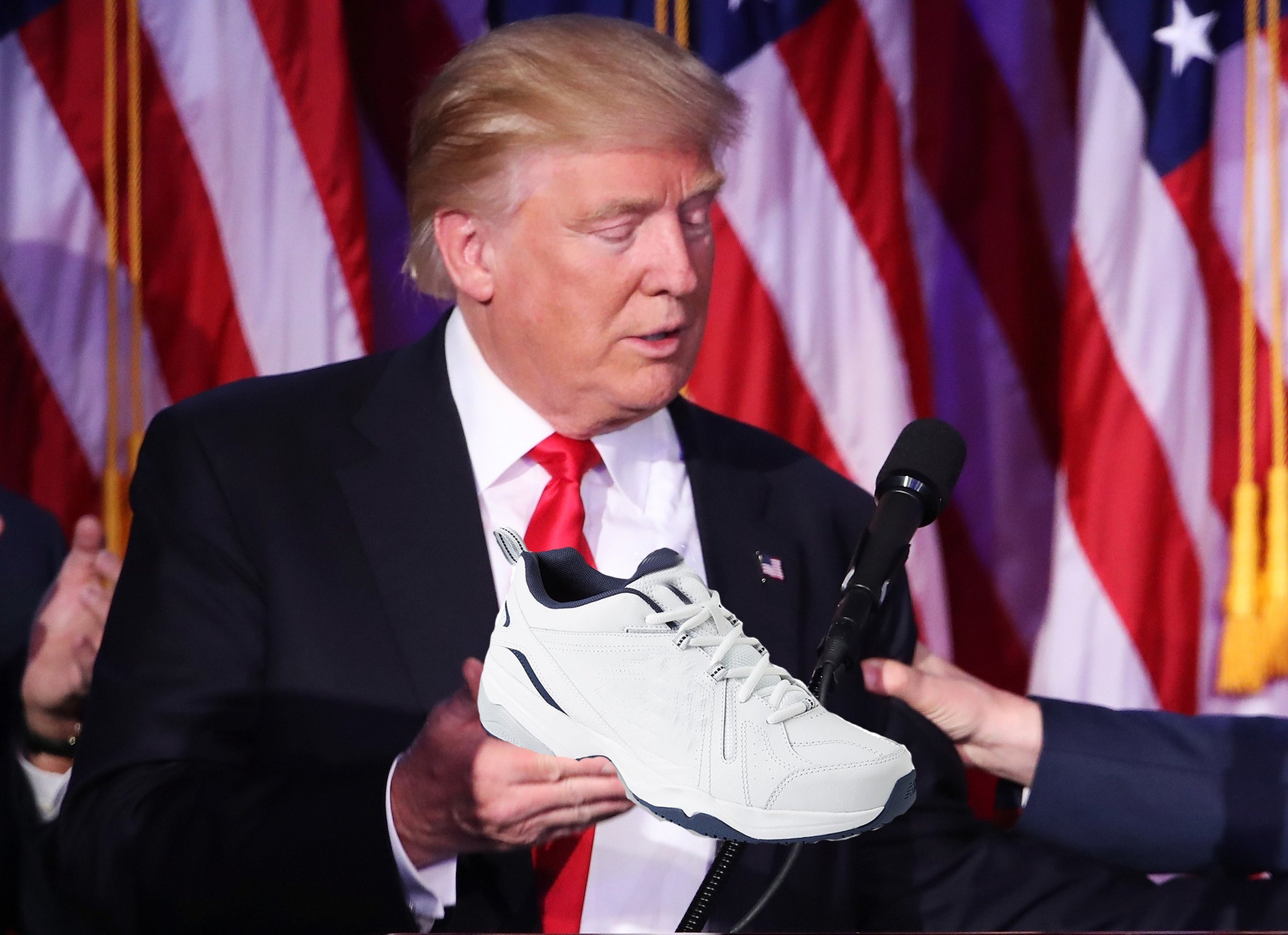 trumpsneakers1.jpg