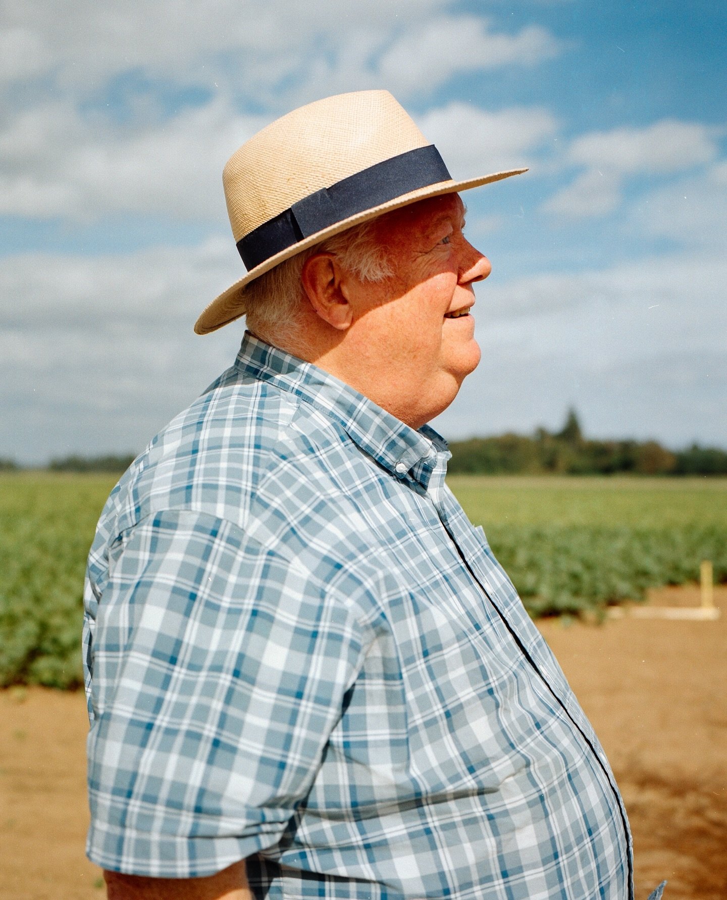 Rummaging through the archives and found this portrait of Greg Leo, who was advocating against an expansion of the Aurora Airport onto what he called prime beet growing farmland. I think this was taken back in August 2022.