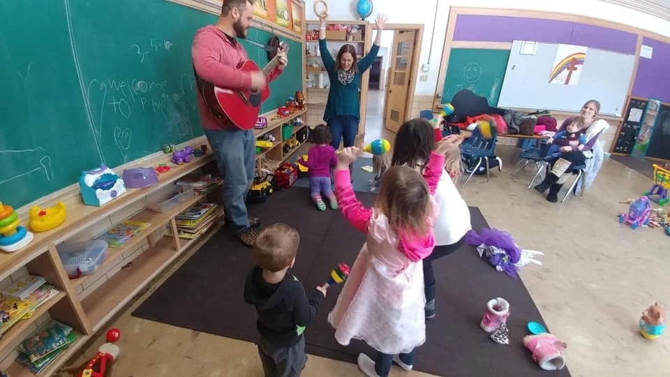 guitar group singing.jpg