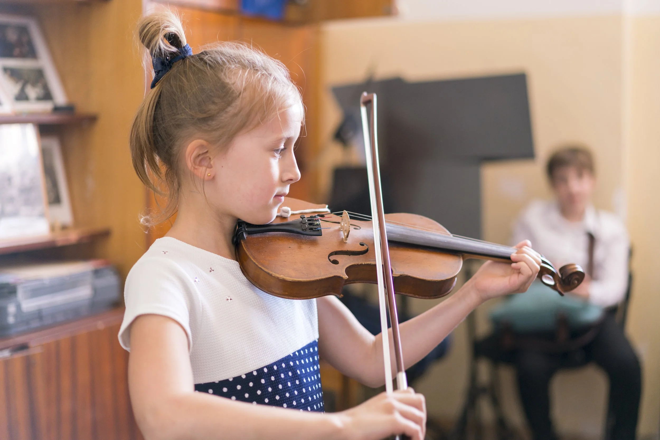 What to Do If Your Kid Is Nervous About Their First Recital?