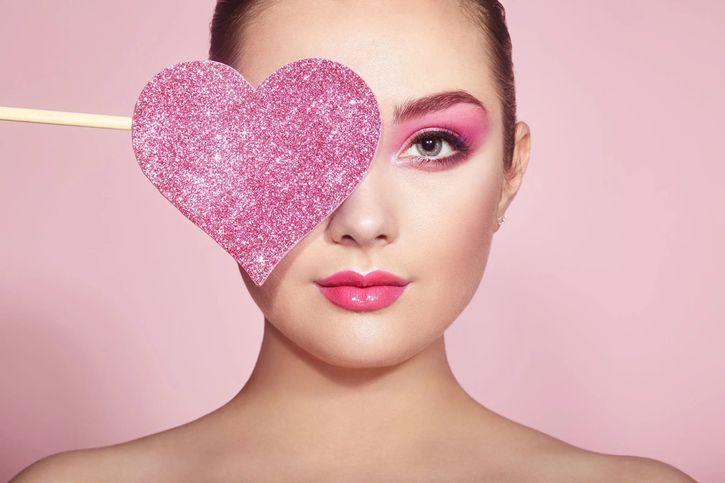 Our hearts are all a flutter.... and your lashes should be too!