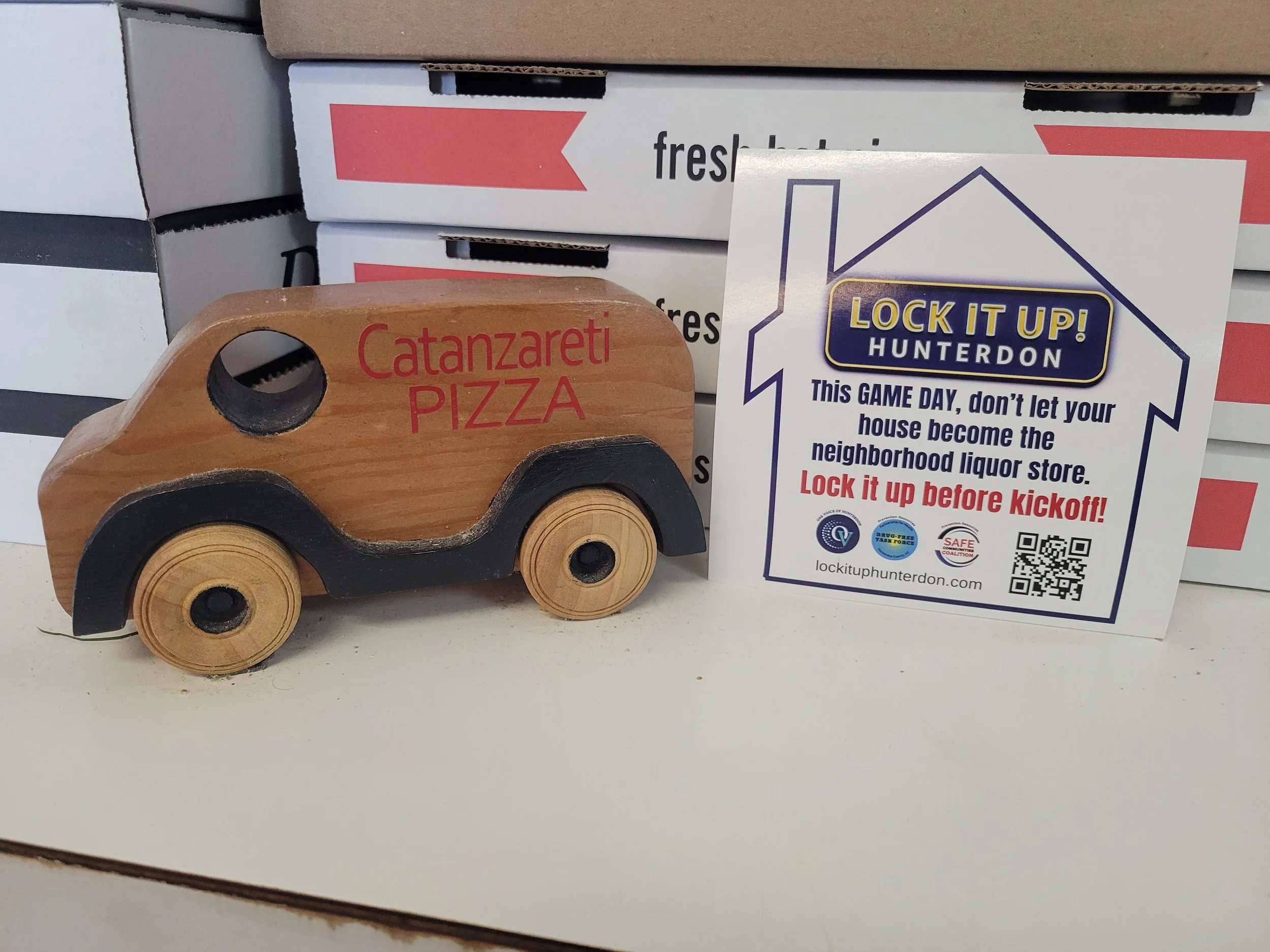 Catanzareti Pizza Lambertville, NJ.jpg