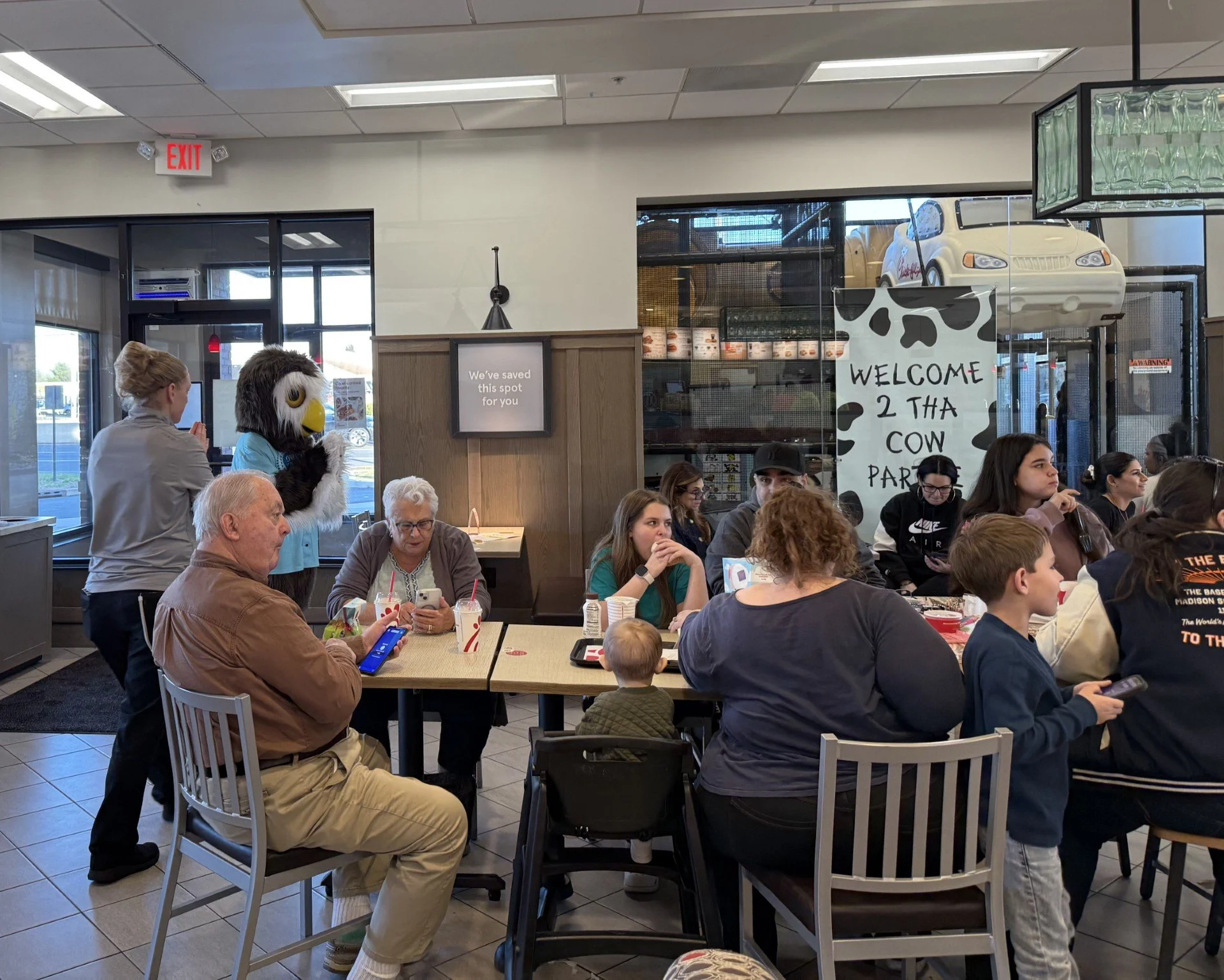 Owlbert Melissa back of restaurant.jpg