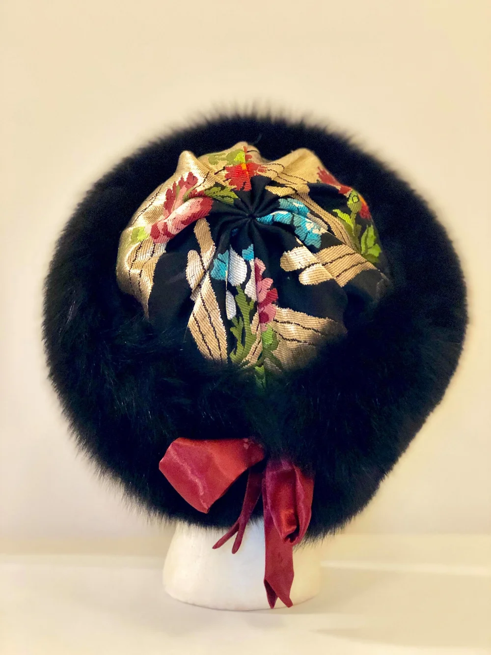 Black Rose Silk Brocade Tibetan Fox Fur Hat — Dö Kham display picture 1