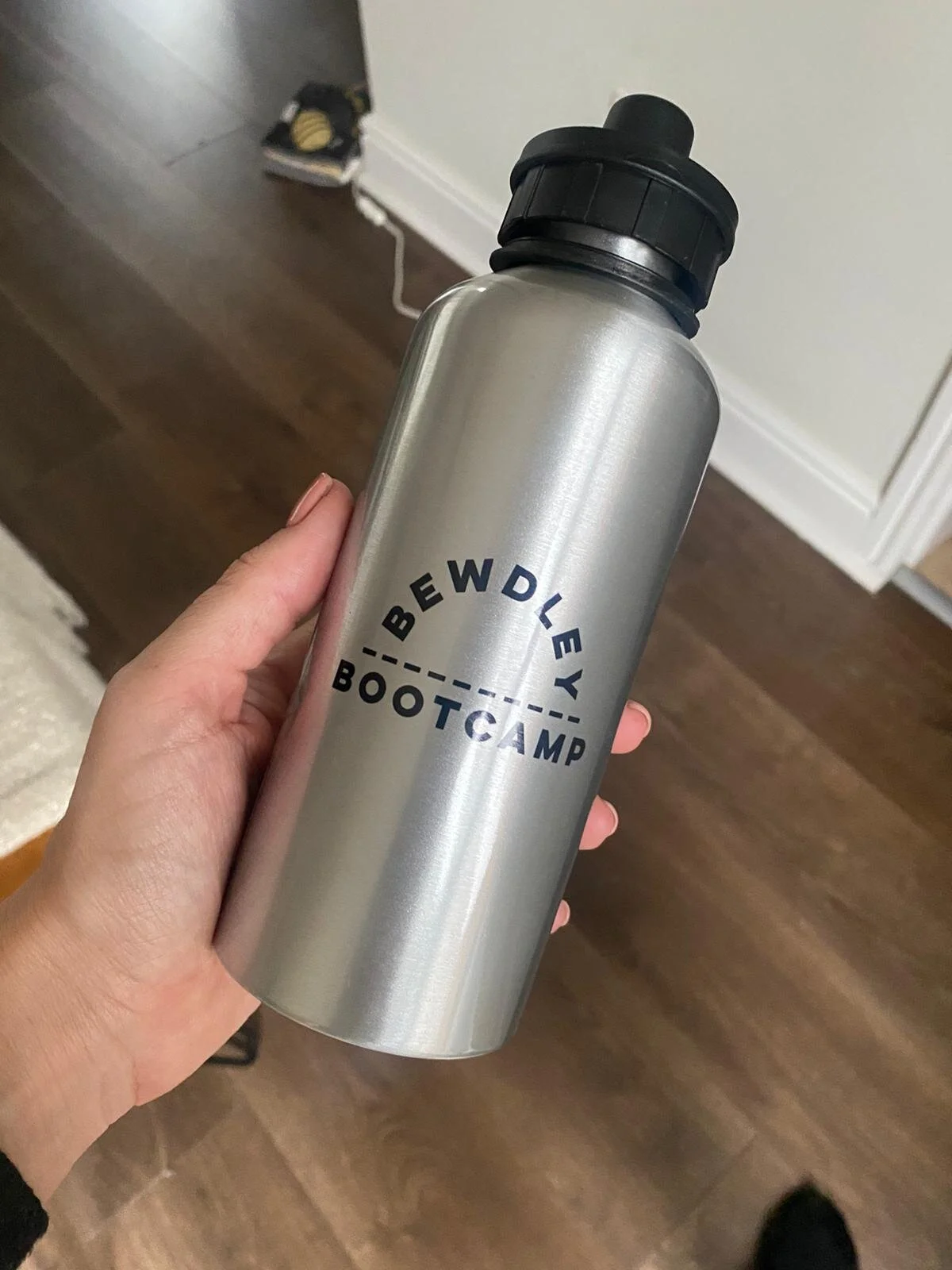 8F7EB322-9225-4C80-A1B1-7842510D727C