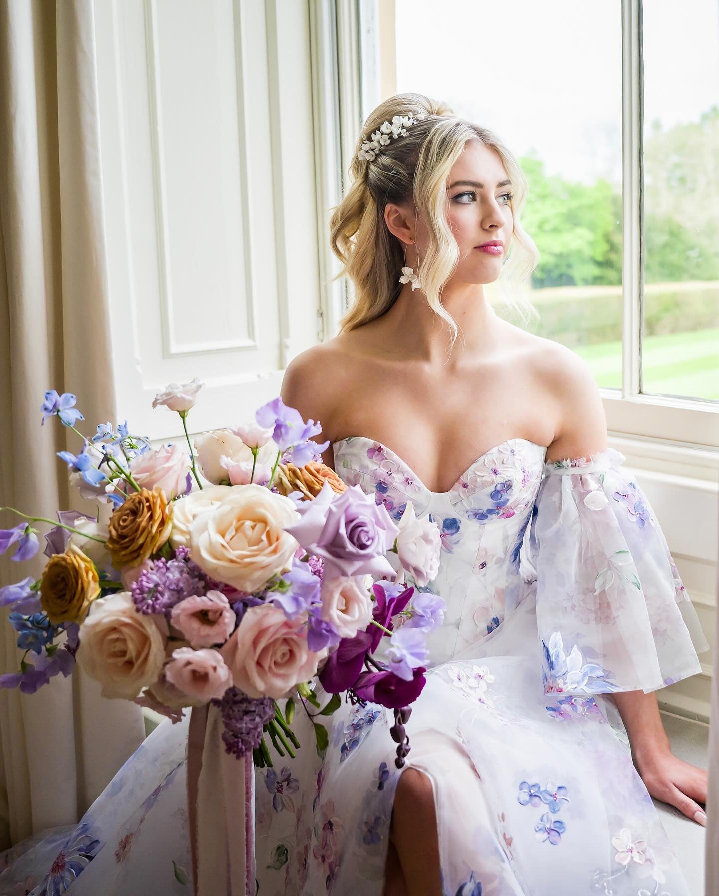 B L O O M 🌸

The photos from Wednesday&rsquo;s shoot are officially in and OMG, we are blown away. 

The overall brief of this shoot was to give all suppliers involved &lsquo;free creative reign&rsquo;, coherent to the dress styles chosen for the da