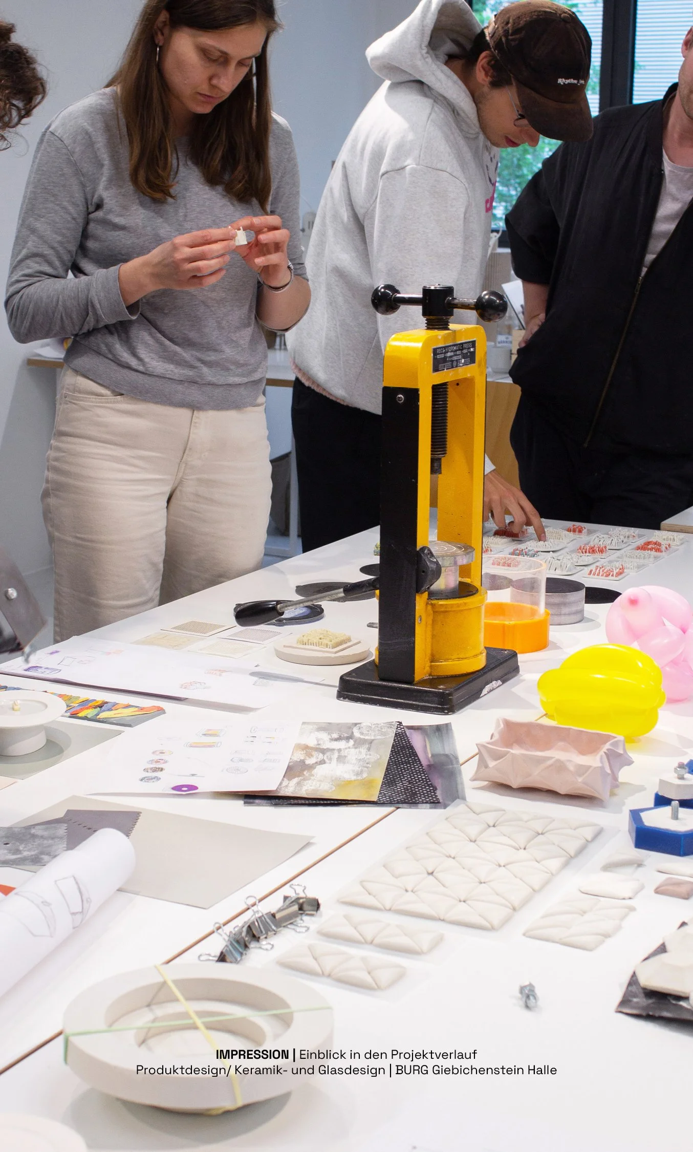 Teaching_Lehre_Produktdesign: Keramik- und Glasdesign_Siemon01.jpg