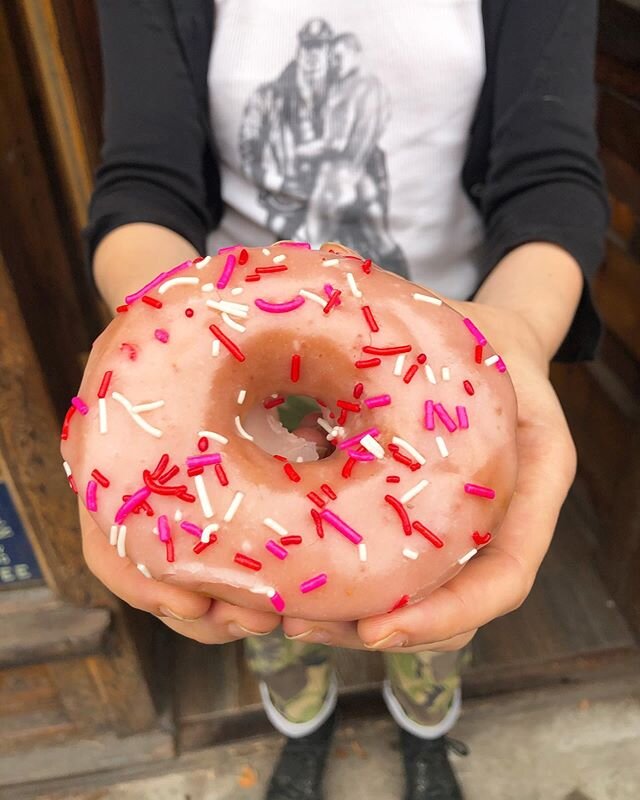 Love is in the air! Come by all week for festive strawberry sprinkle donuts &amp; more 💝