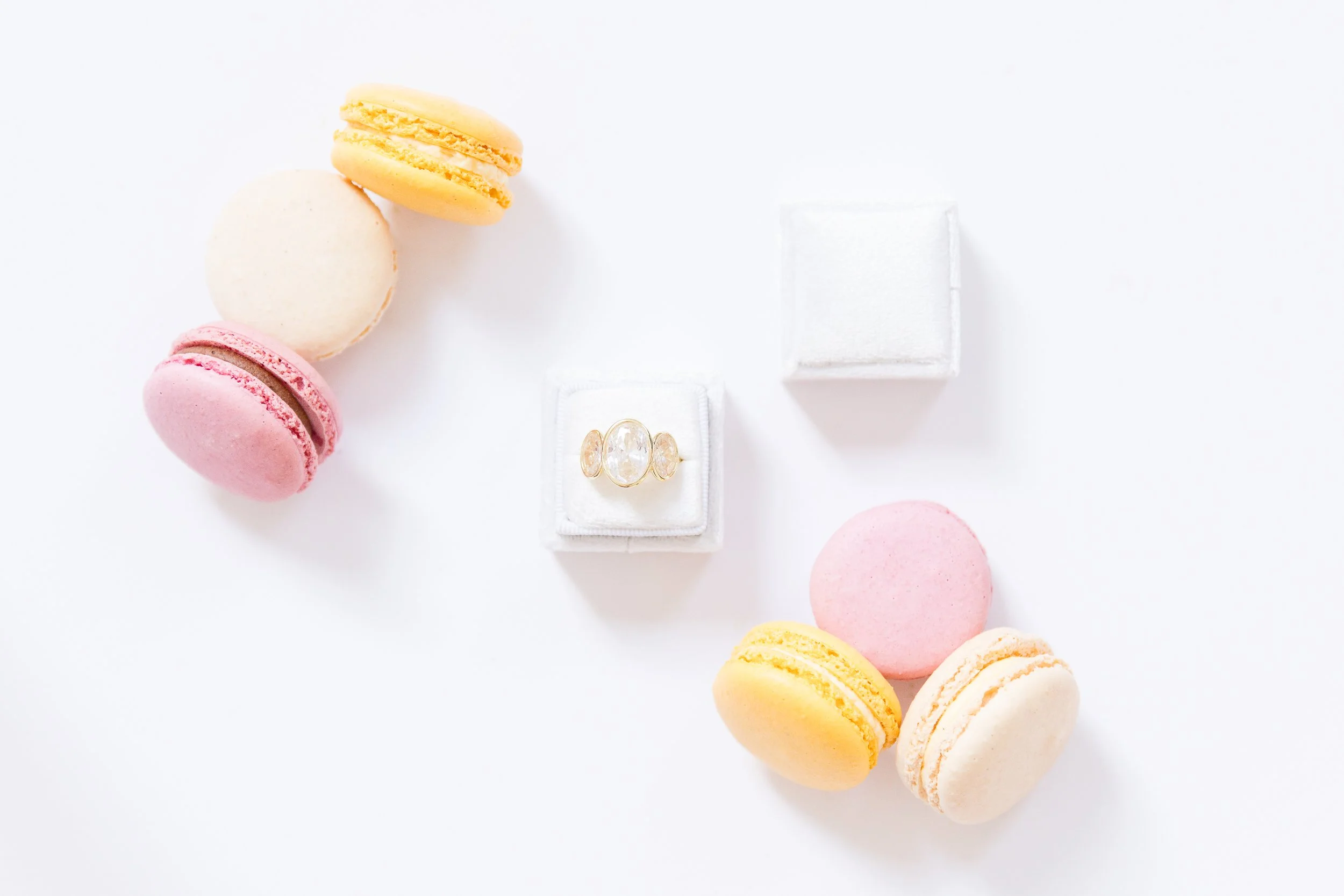 White Square Single Slot 2.jpg