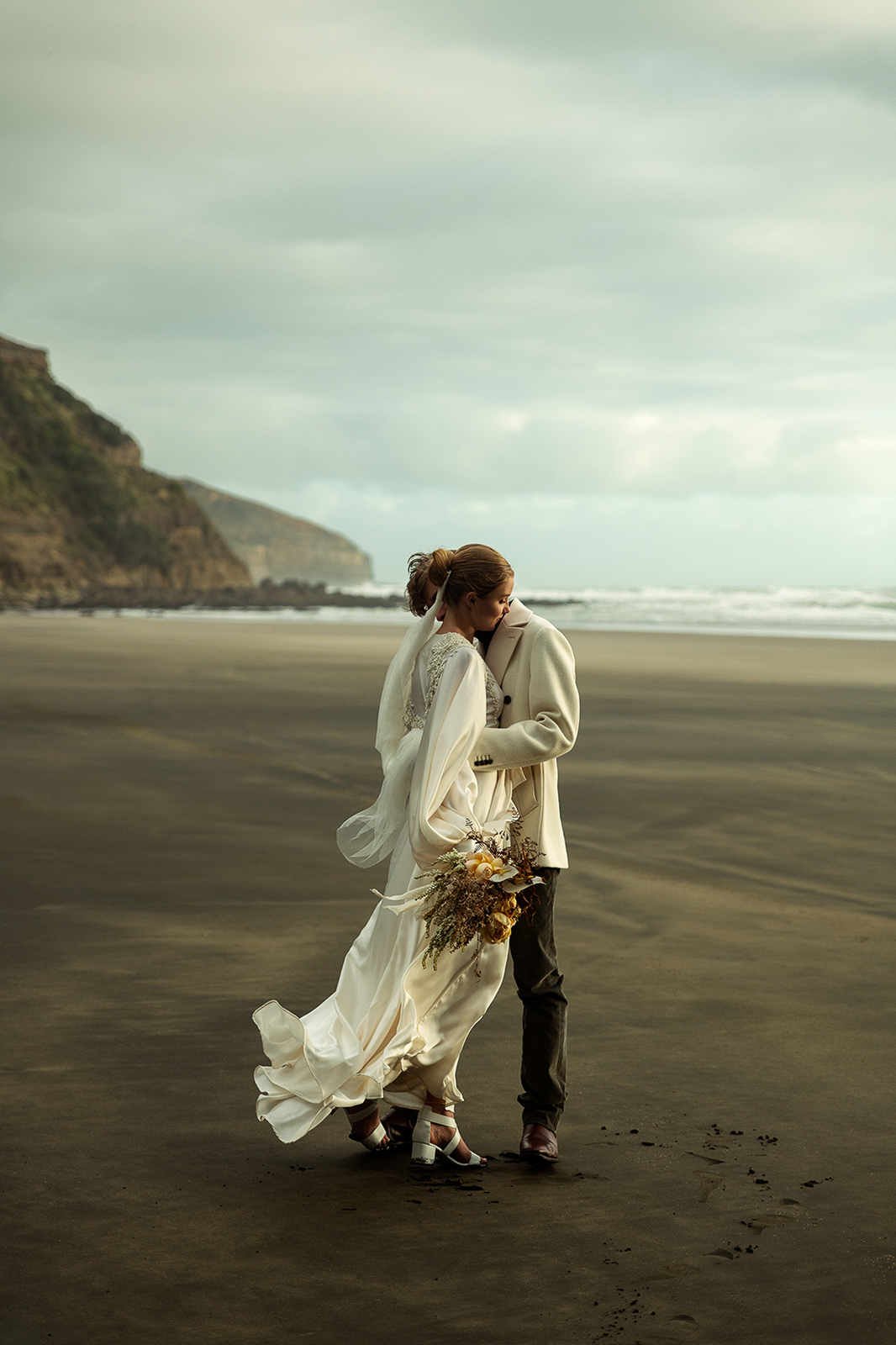 AugustandVine-Photography-NZWeddingPhotographer-Muriwai-AucklandWedding.JPG