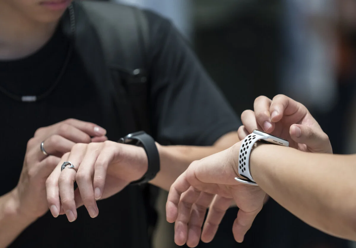 1570512906-smart-watch-getty.jpg