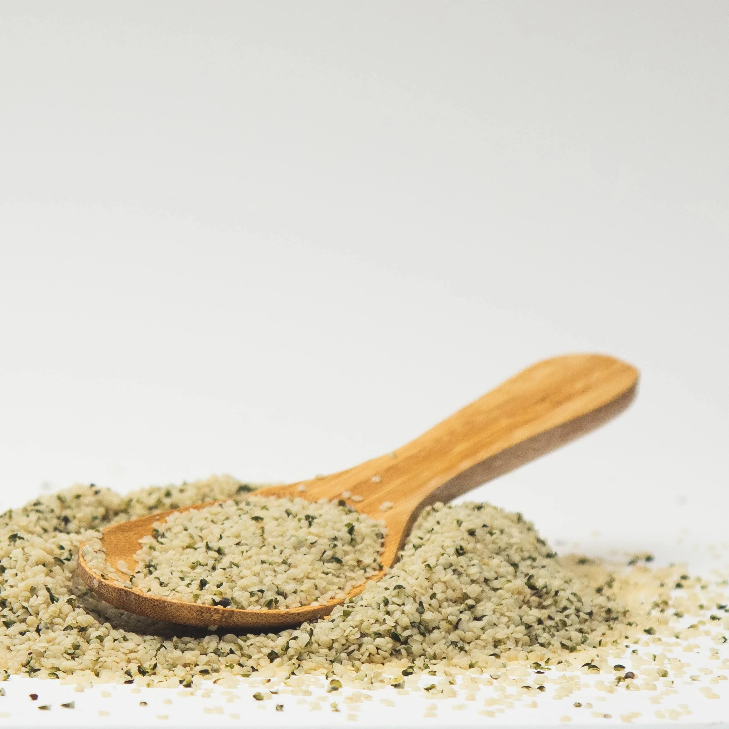Hemp Hearts (de-hulled hemp seed)