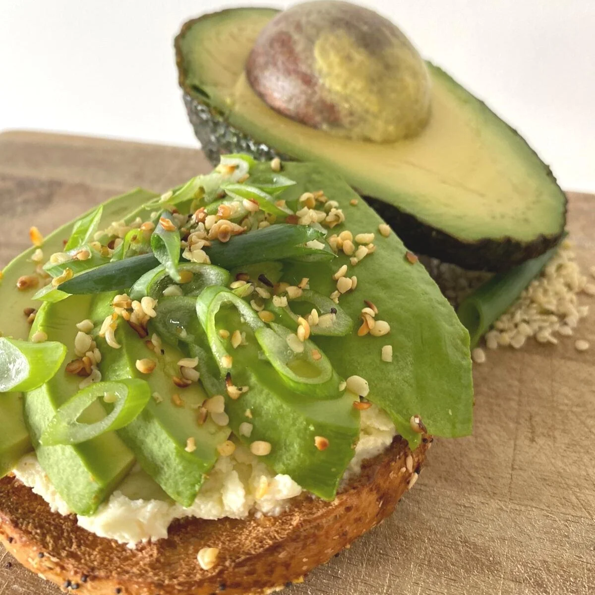 Avocado &amp; Hemp Heart Bagels