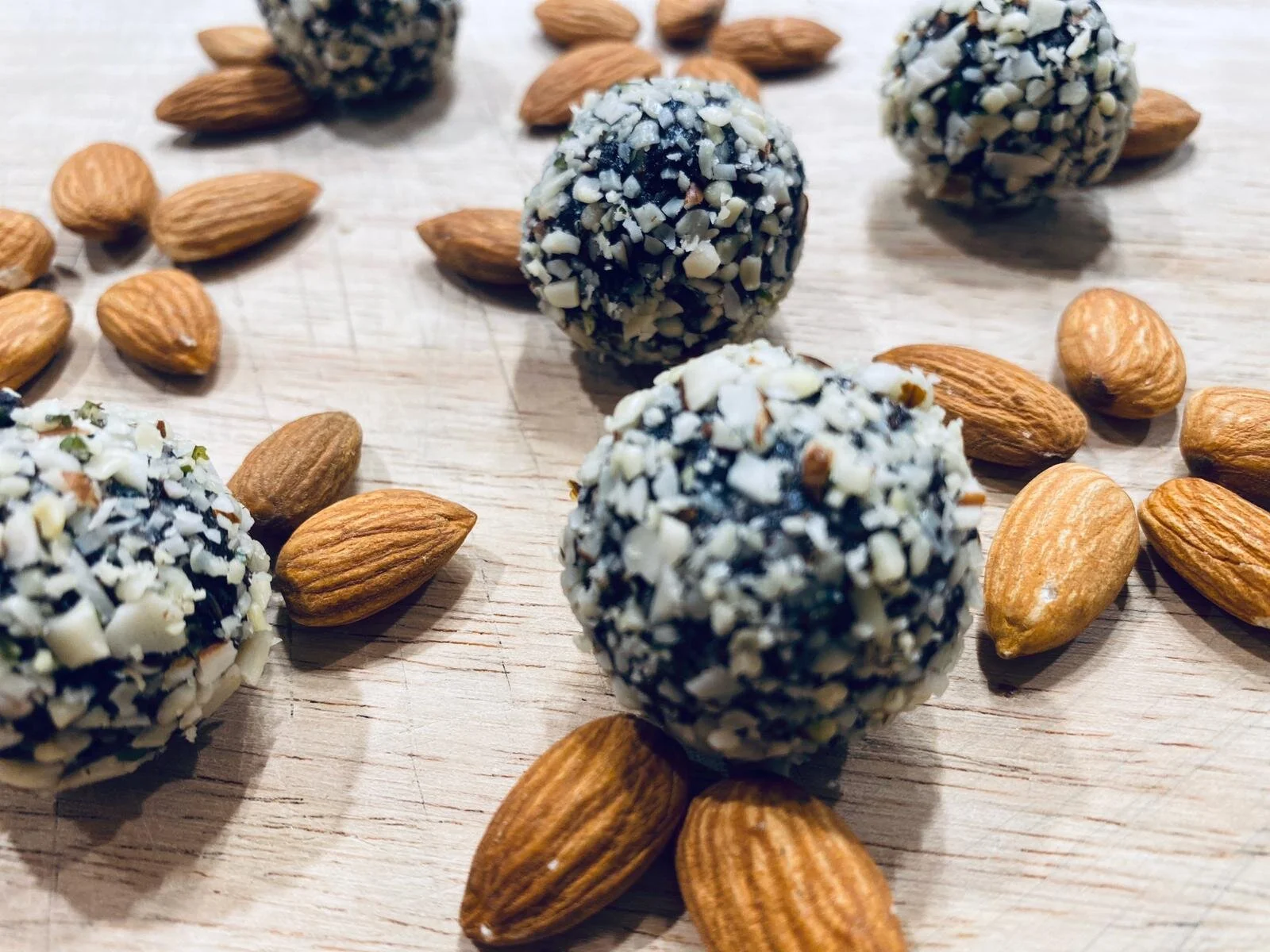 Raw Hemp Protein Balls