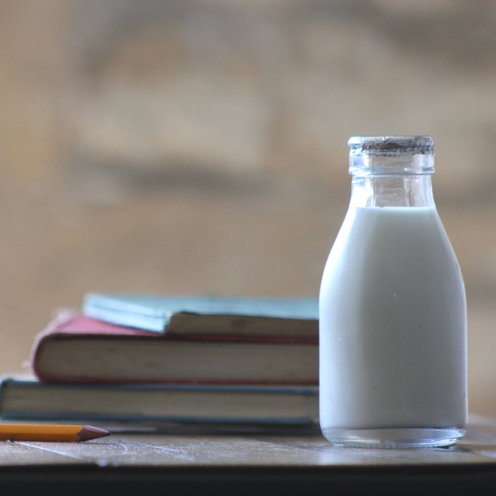 Homemade Hemp Milk: The Two-Minute Triumph