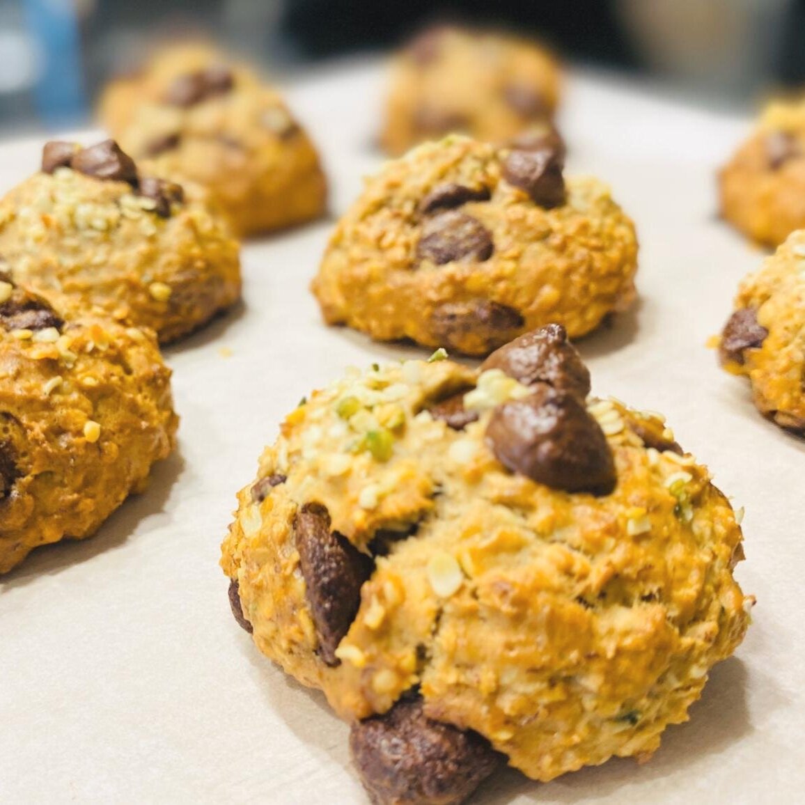 Banana, Hemp, &amp; Oat, Chocolate Chip Biscuits