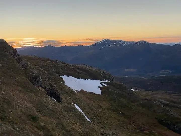 Sommerens vakreste eventyr fyller 5&aring;r! #dirtnk&oslash;ntri ruller p&aring; fra 24-27 juli. Vi &oslash;nsker alle velkomne, i alle aldre og ferdighetsniv&aring;, til sykling i verdensklasse 🚵🏻🏆

Meld deg p&aring; n&aring;!
Www.ofotenfjellspor