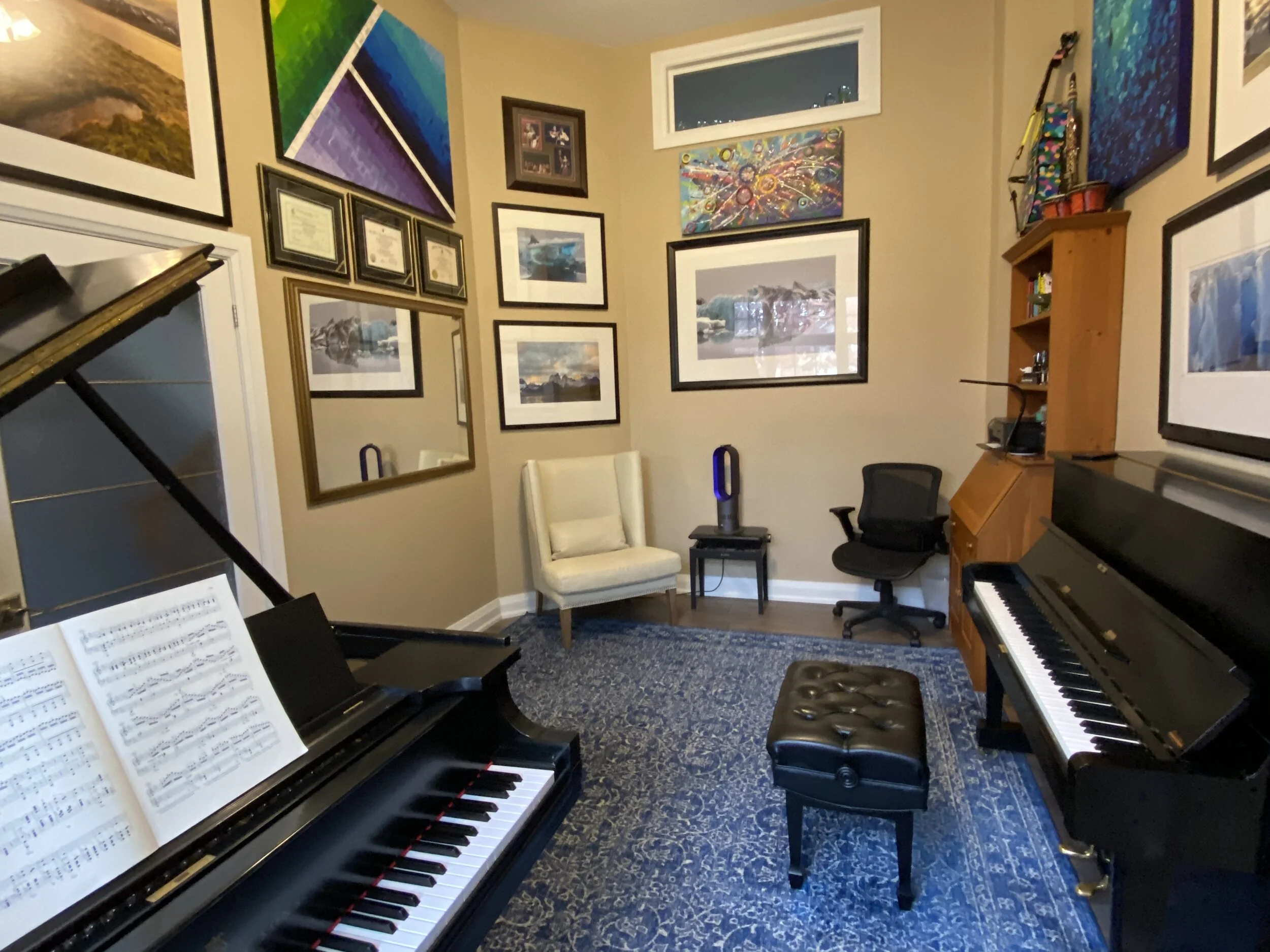 Blue Ice Studio (student’s perspective)