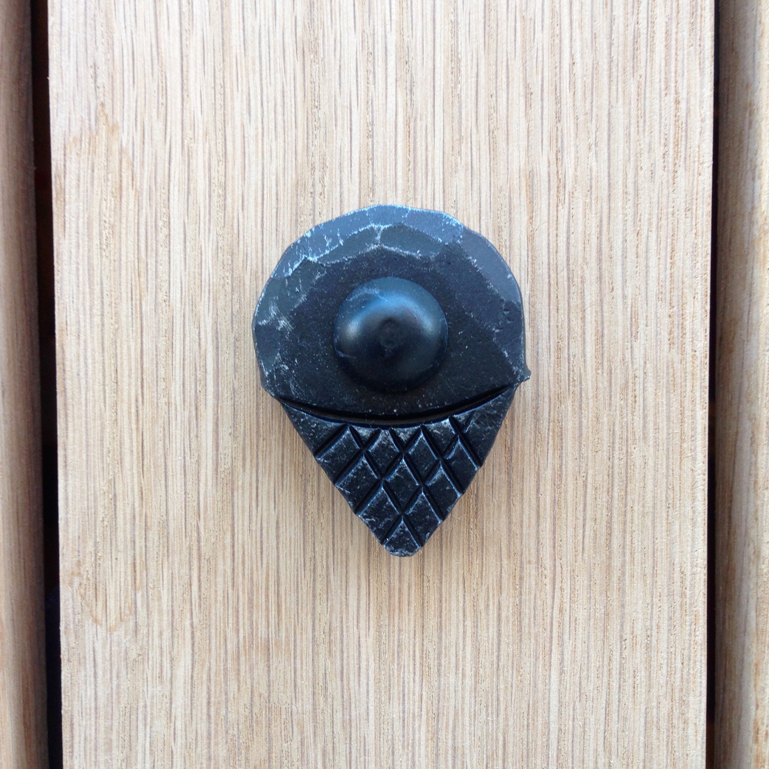 OAK PANEL GATE WITH FORGED RIVETS (detail of ice cream rivet)