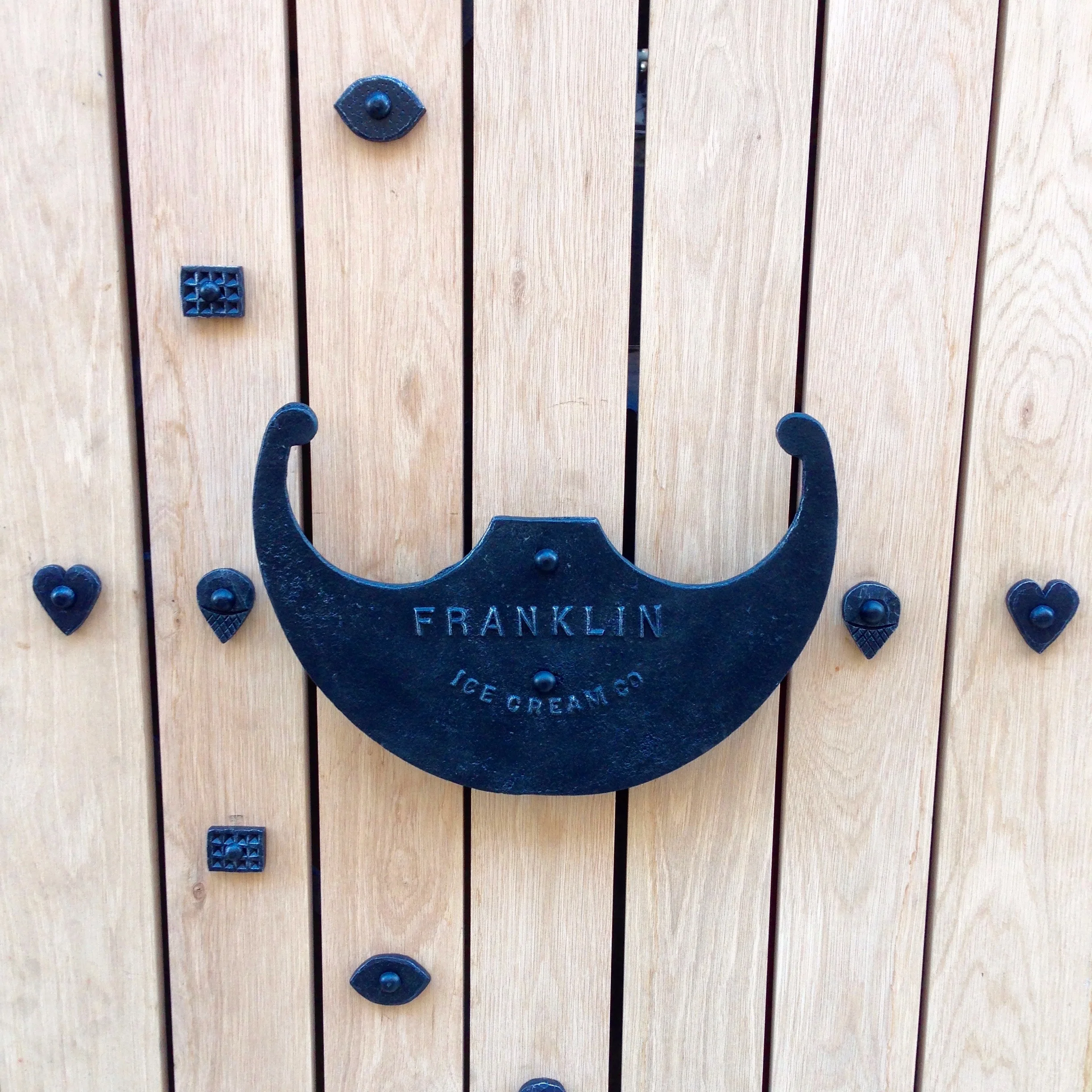 OAK PANEL GATE WITH FORGED RIVETS (detail)