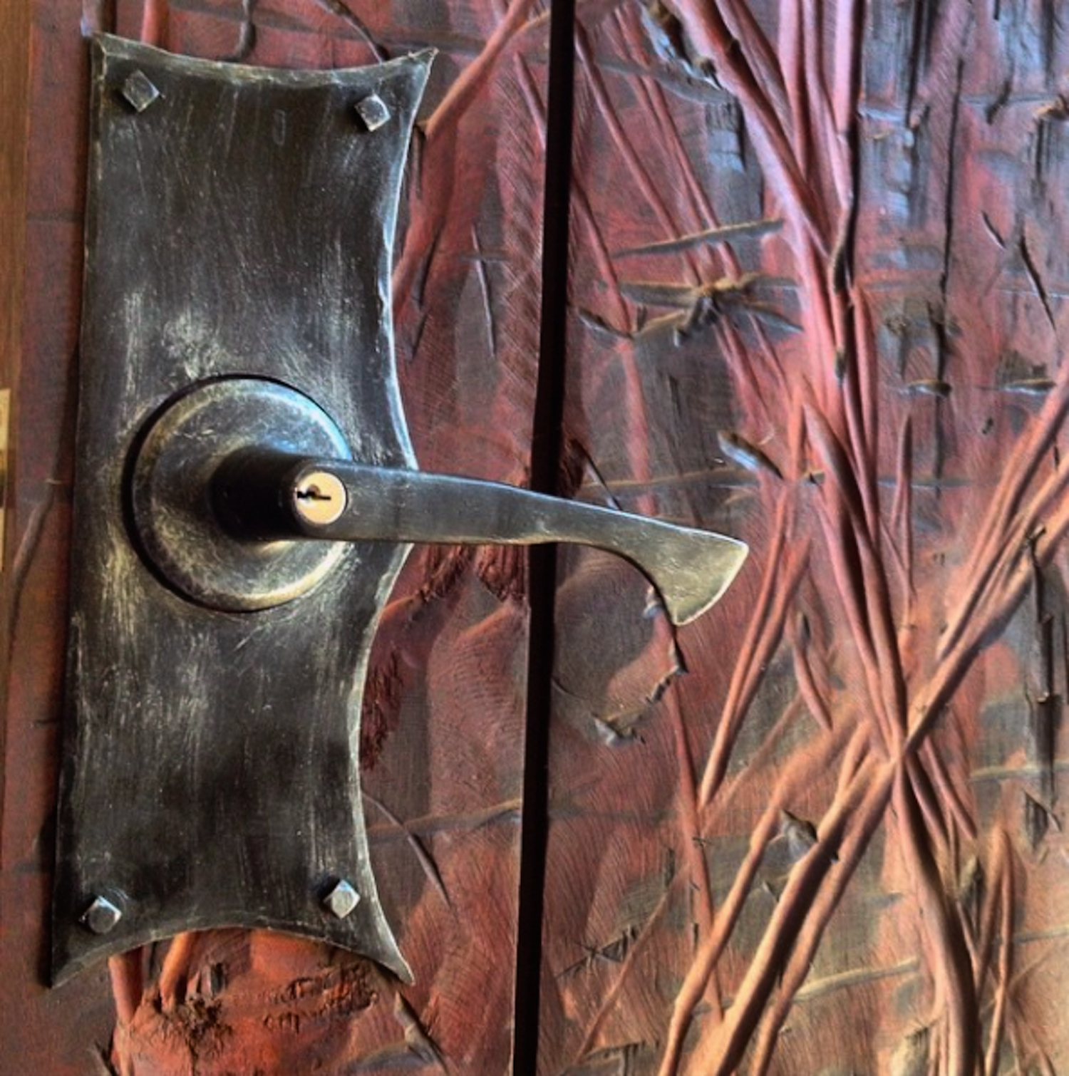 FORGED DOOR HARDWARE (lockplate)