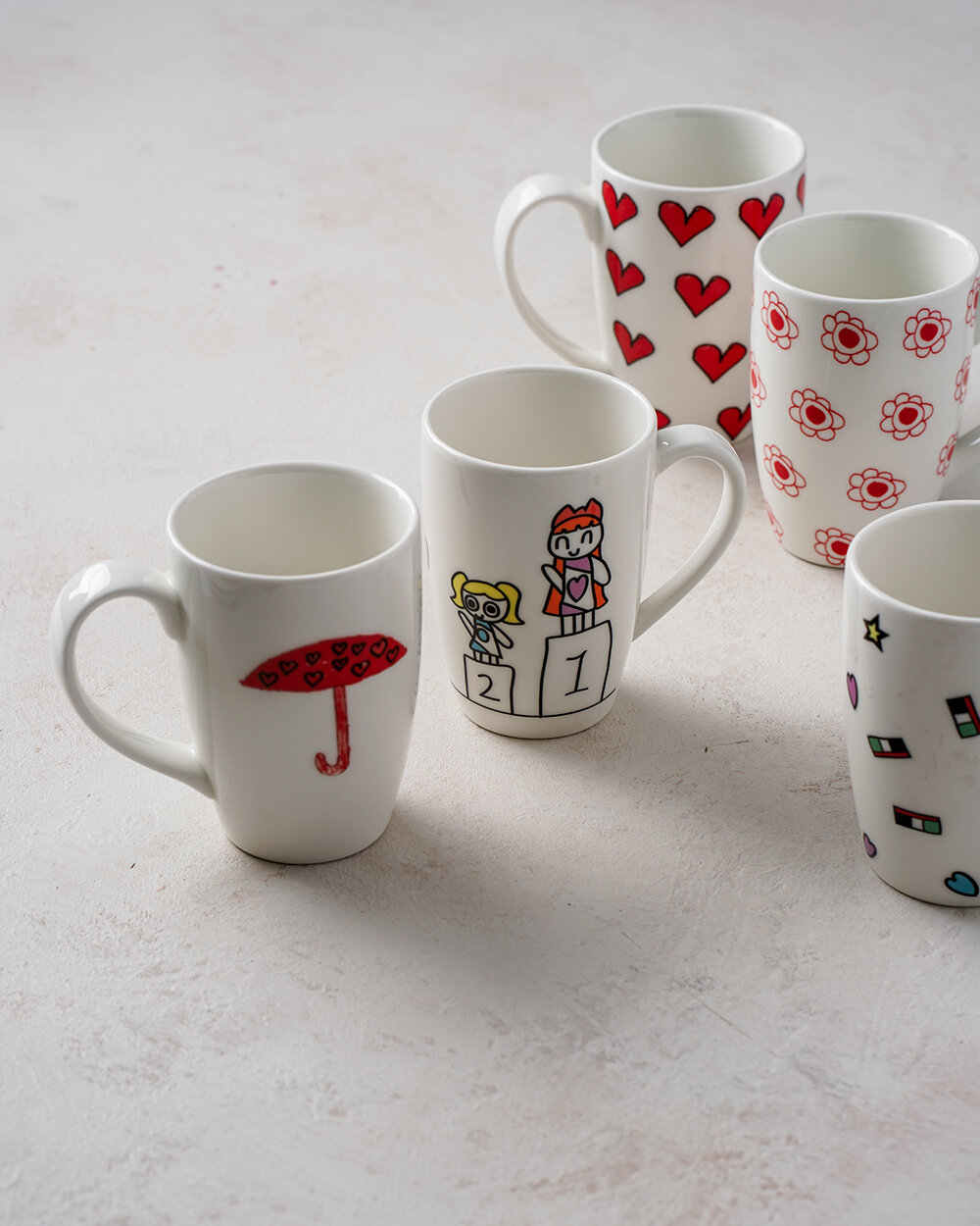 Coffee / Tea Cups & Saucer