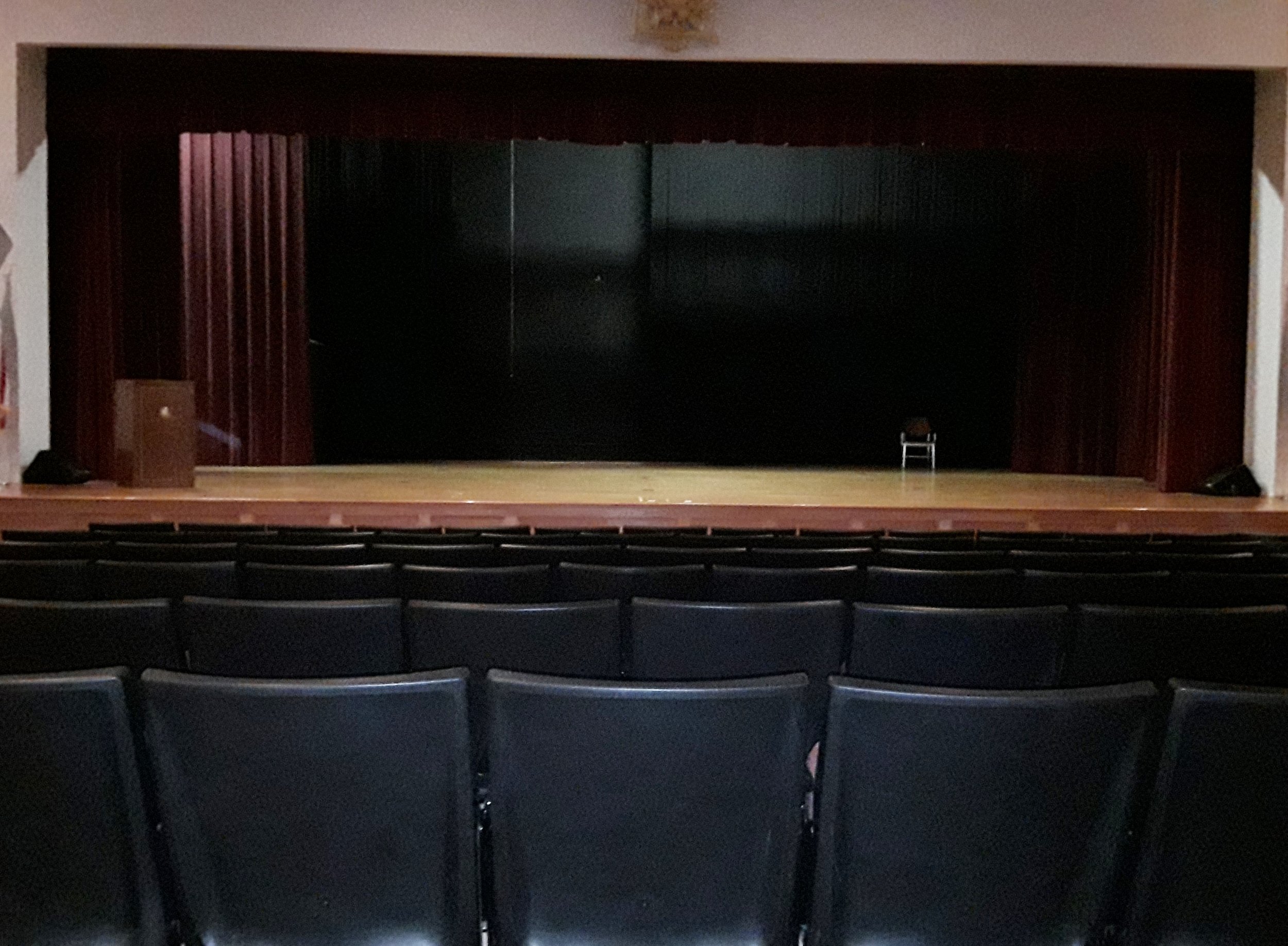 Auditorium 02.jpg