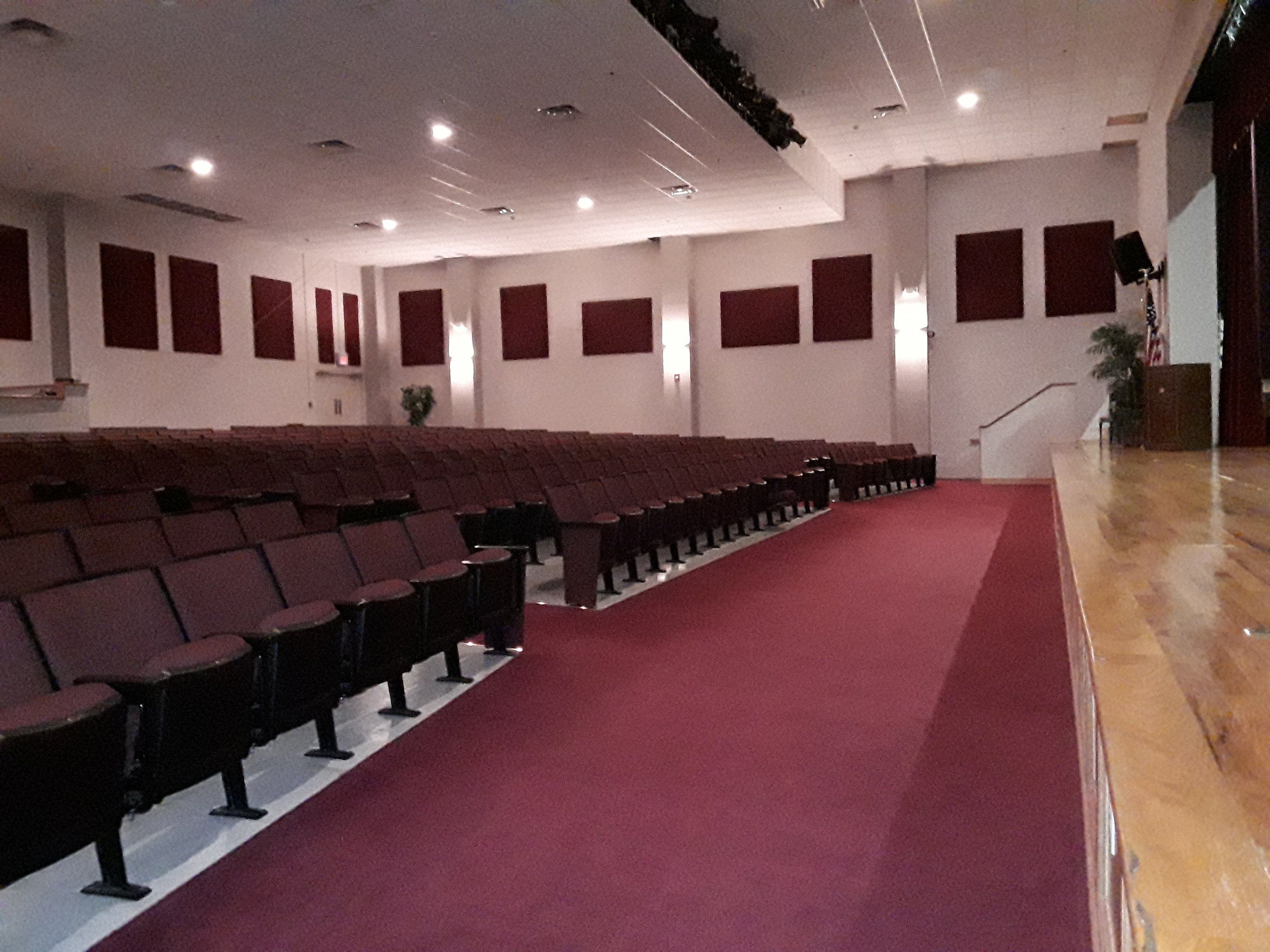 Auditorium 07.jpg