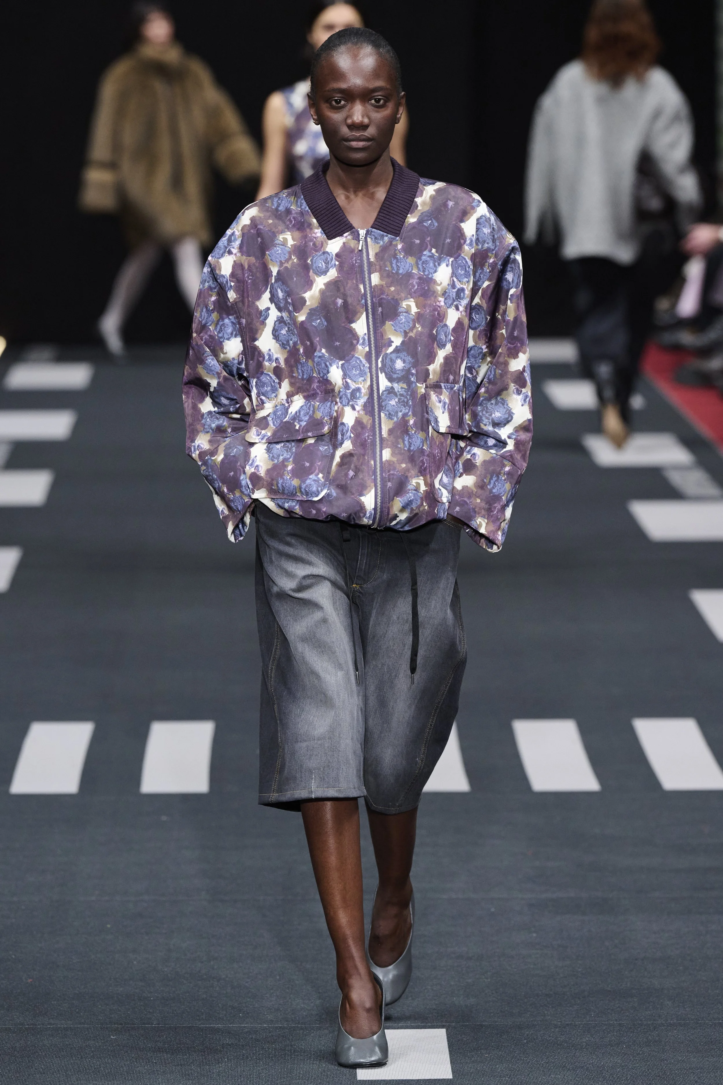 Look 24 of 30 Baum und Pferdgarten AW26.jpg