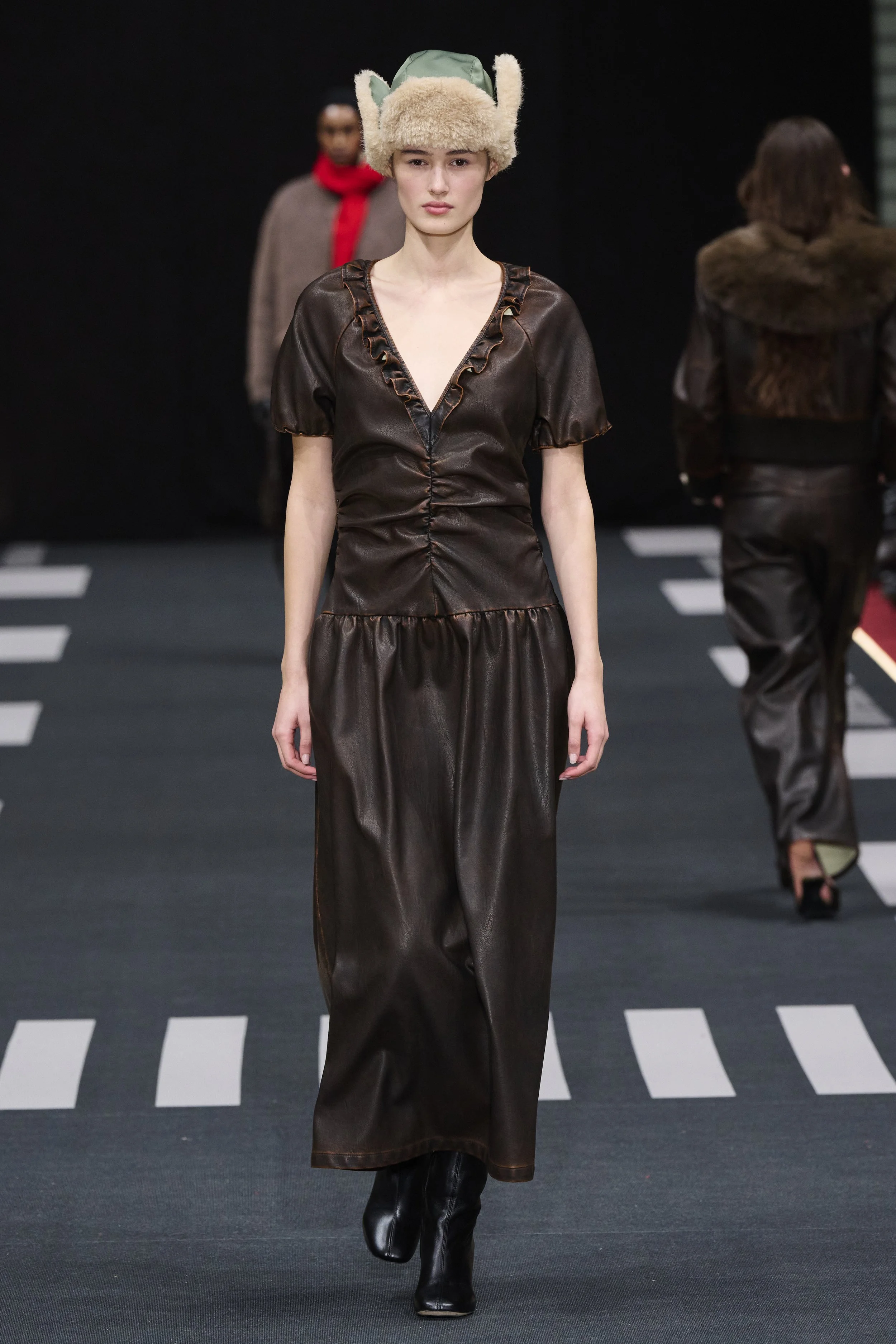 Look 3 of 30 Baum und Pferdgarten AW26.jpg