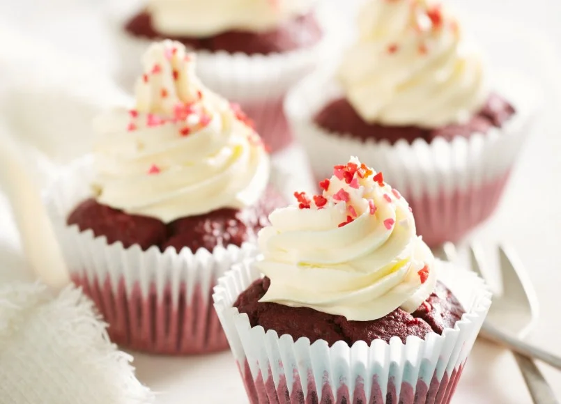 raspberryredvelvetcupcakes.jpg