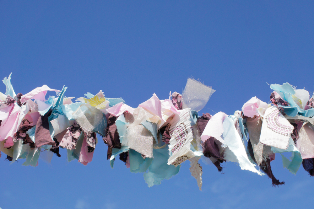PROJECT: SCRAPPY GARLAND (COMING SOON)