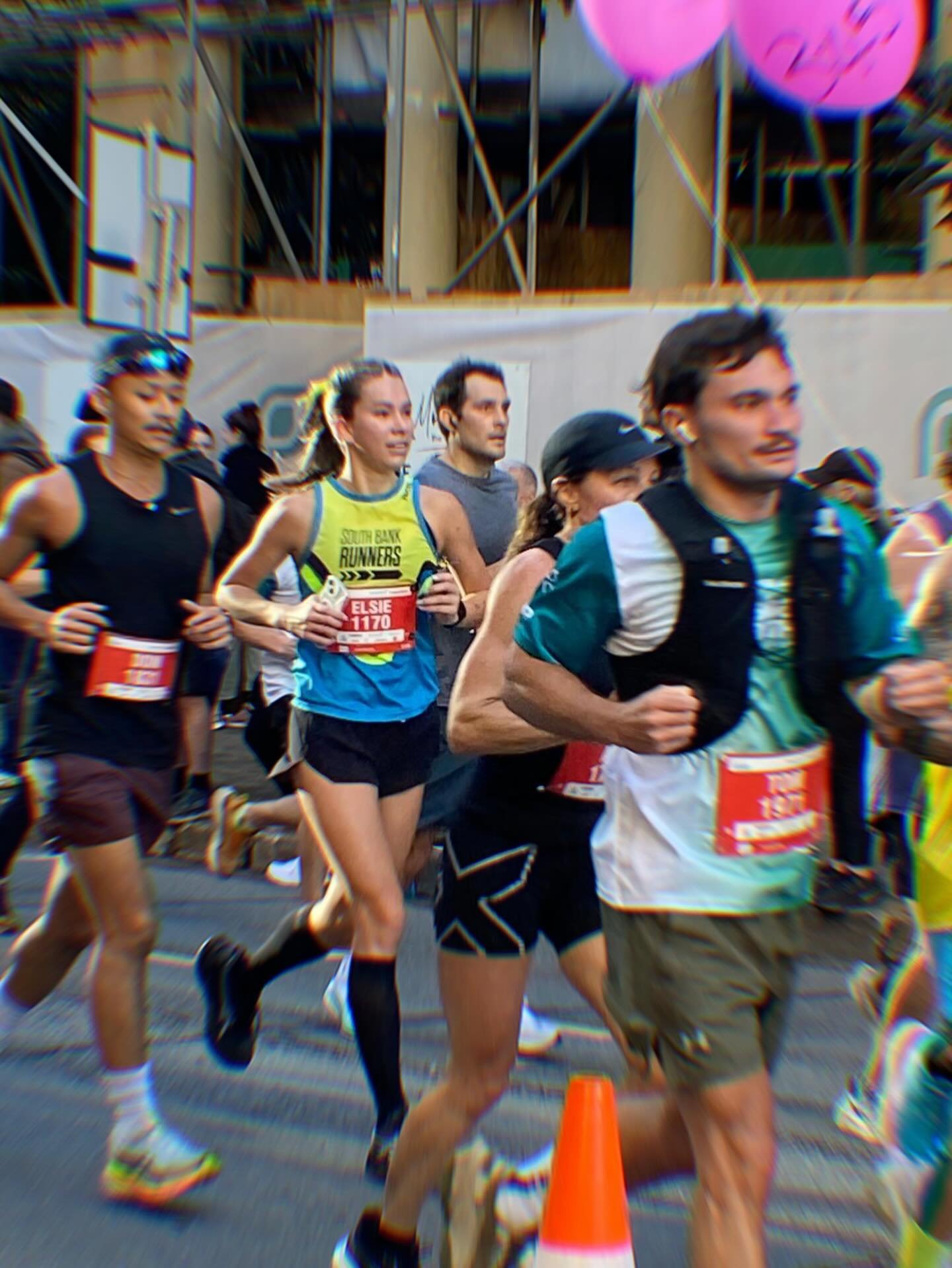Elsie in the @brisbanemarathon crowd, smashing her debut marathon with a 3:44 finish! 

What a legend! 💙💛 

#brisbanemarathon #debutmarathon @brisbane @elsiemollison