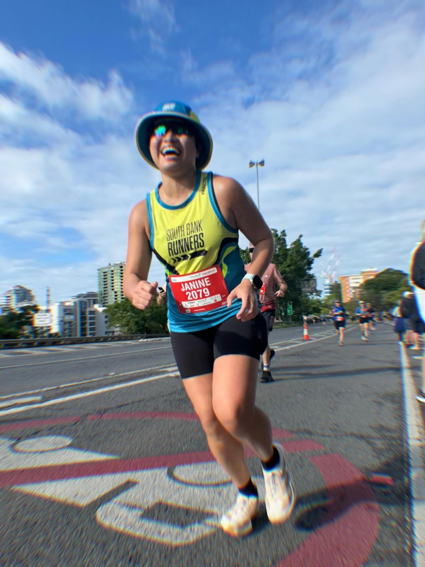 Big smile Janine 💙💛 finishing strong 💪🏻 in Brisbane Marathon 2025 💙💛

@brisbanemarathon #brisbane #brisbanemarathon
