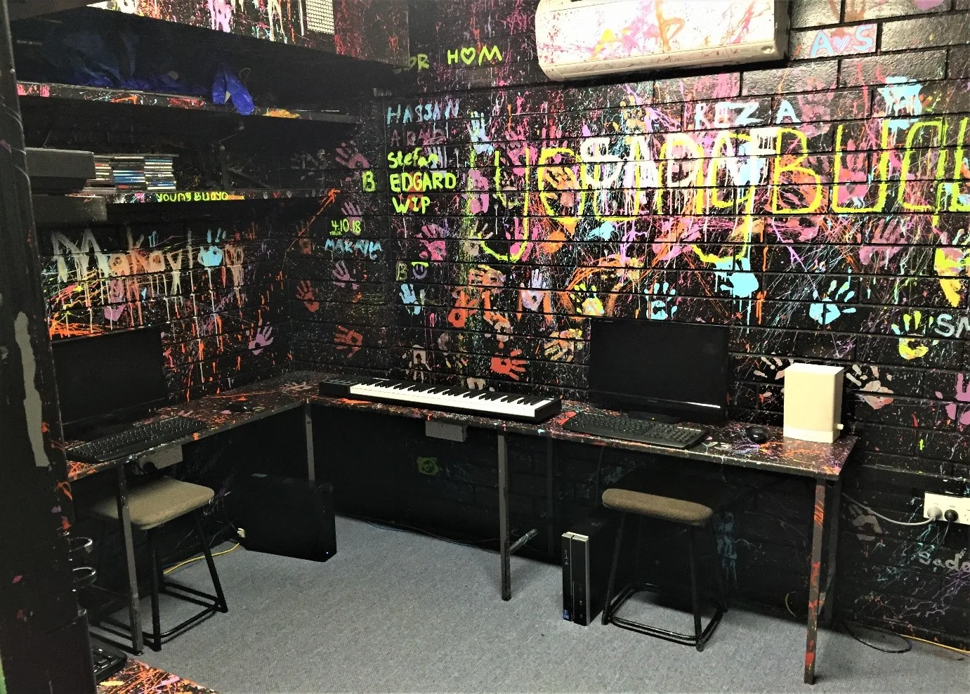 Computer lab - Production suite