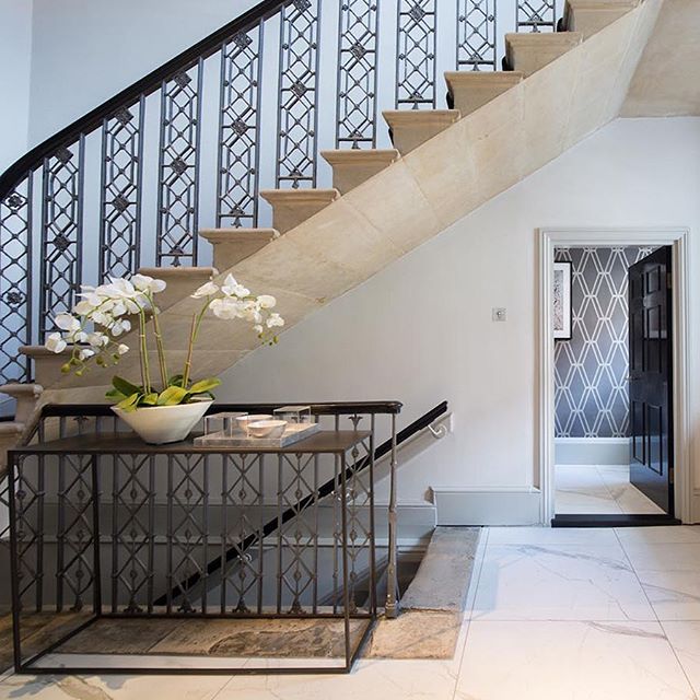 For these serviced offices, we particularly enjoyed working with this lovely iron staircase. Our refurbishment work helped to bring out the repeated motif on the bannister and stone floors, adding weight and clarity to the space.⠀⠀
.⠀⠀
#hclinteriors 