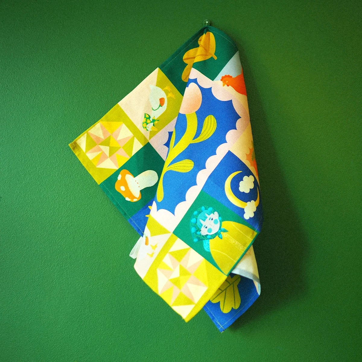 bunny quilt hanging small'.jpg