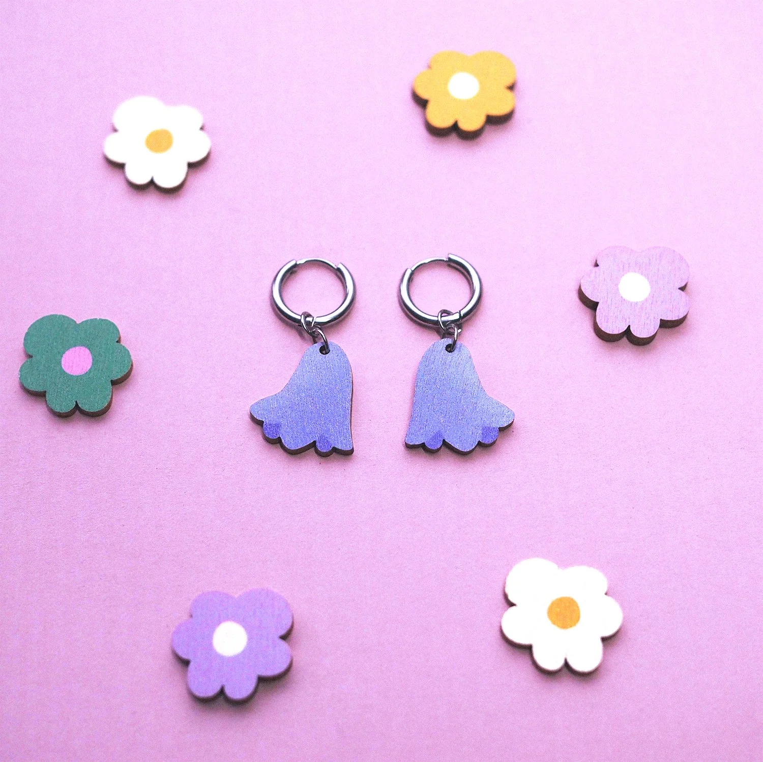 bluebell flat square small.jpg