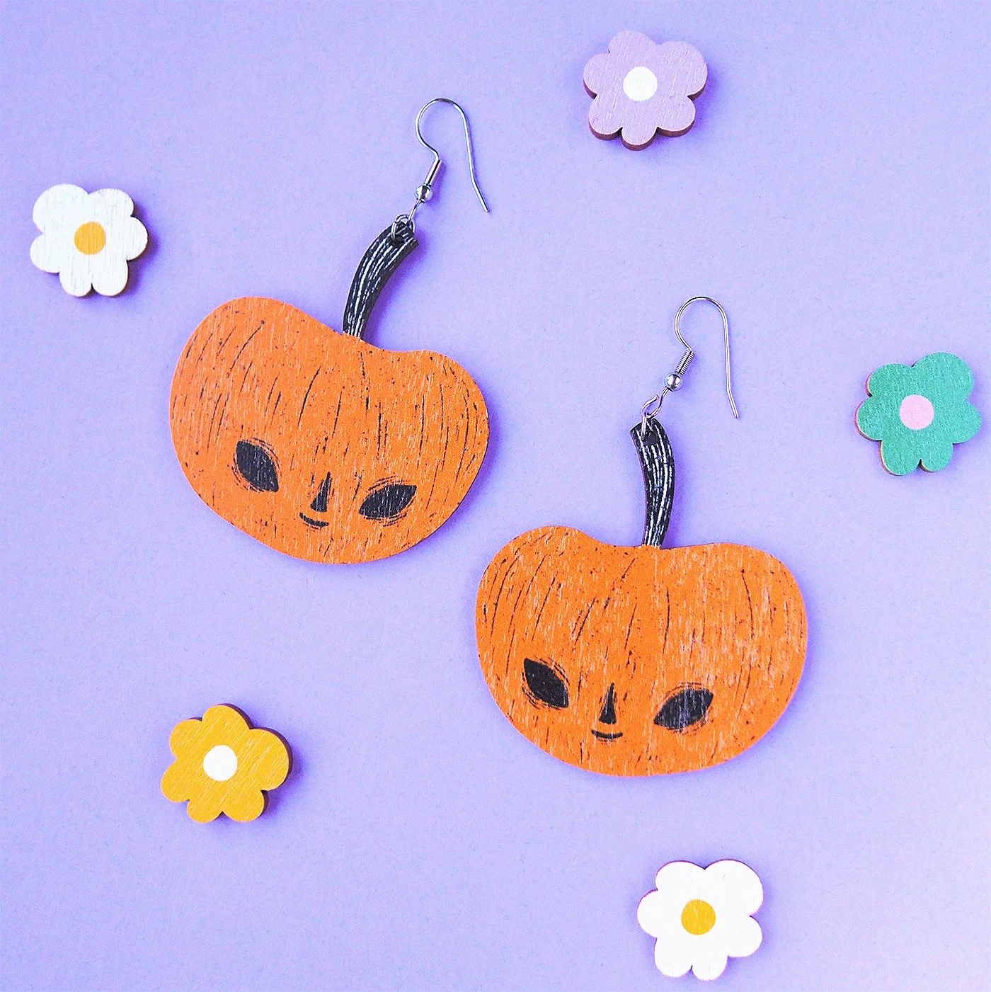 kurpitsakorvis square small vaaleempi.jpg