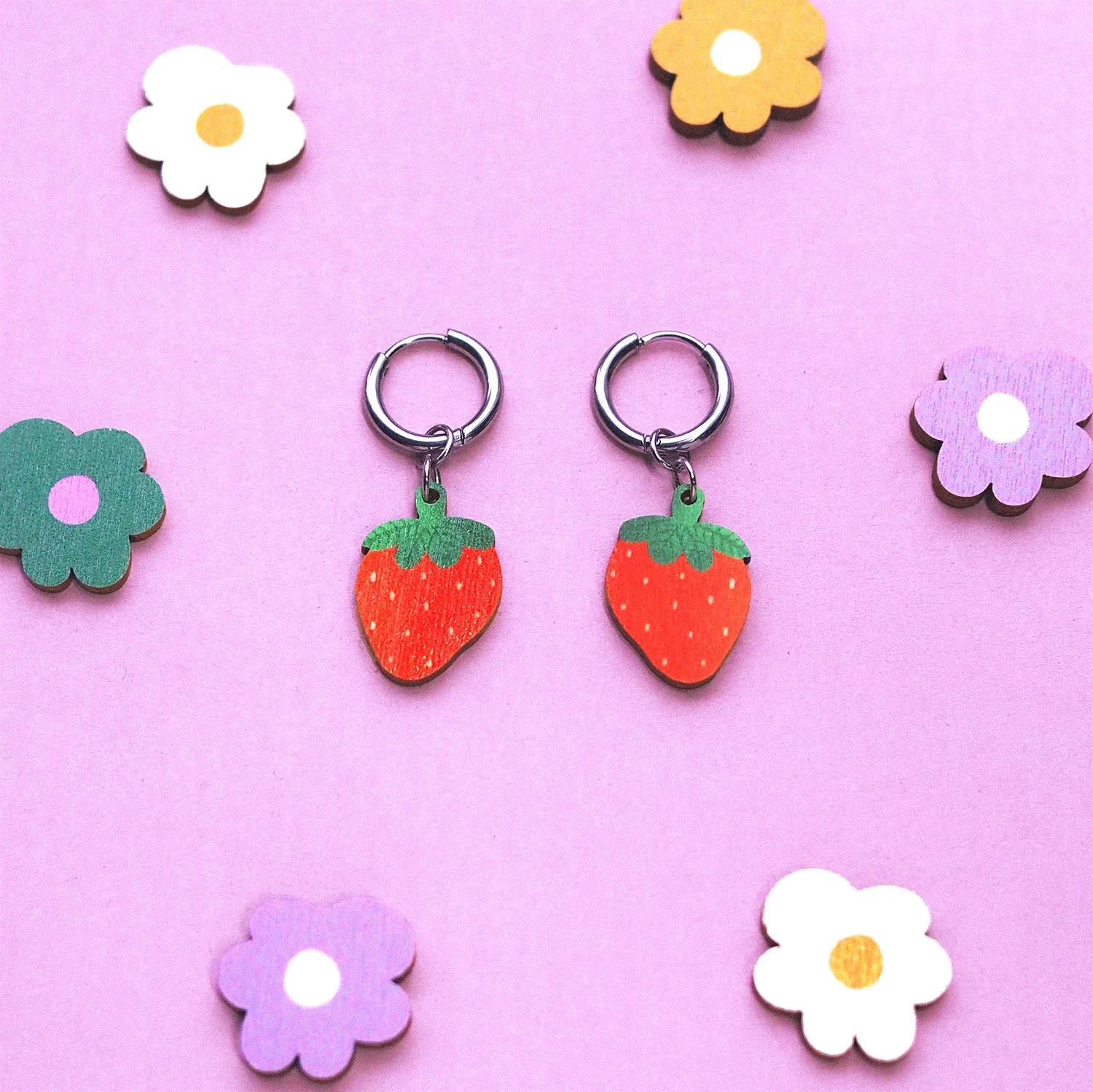 strawberry red flat square small.jpg