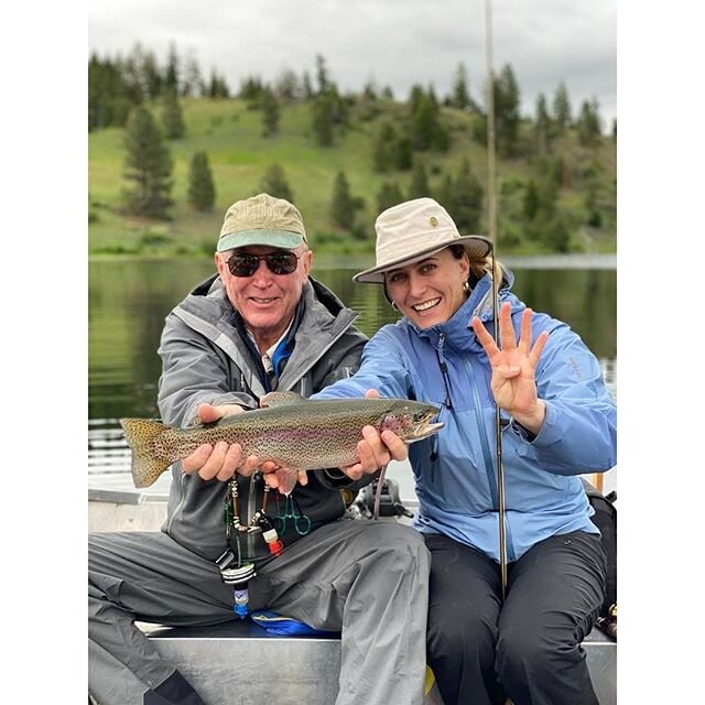 Happy Father's Day to the best one a girl could ask for. Thank you for the Master Class on how to live life. And for the amazingly fun catching day yesterday x4!😁 👊🏻 💙🎣🎣🎣🎣 #girldad